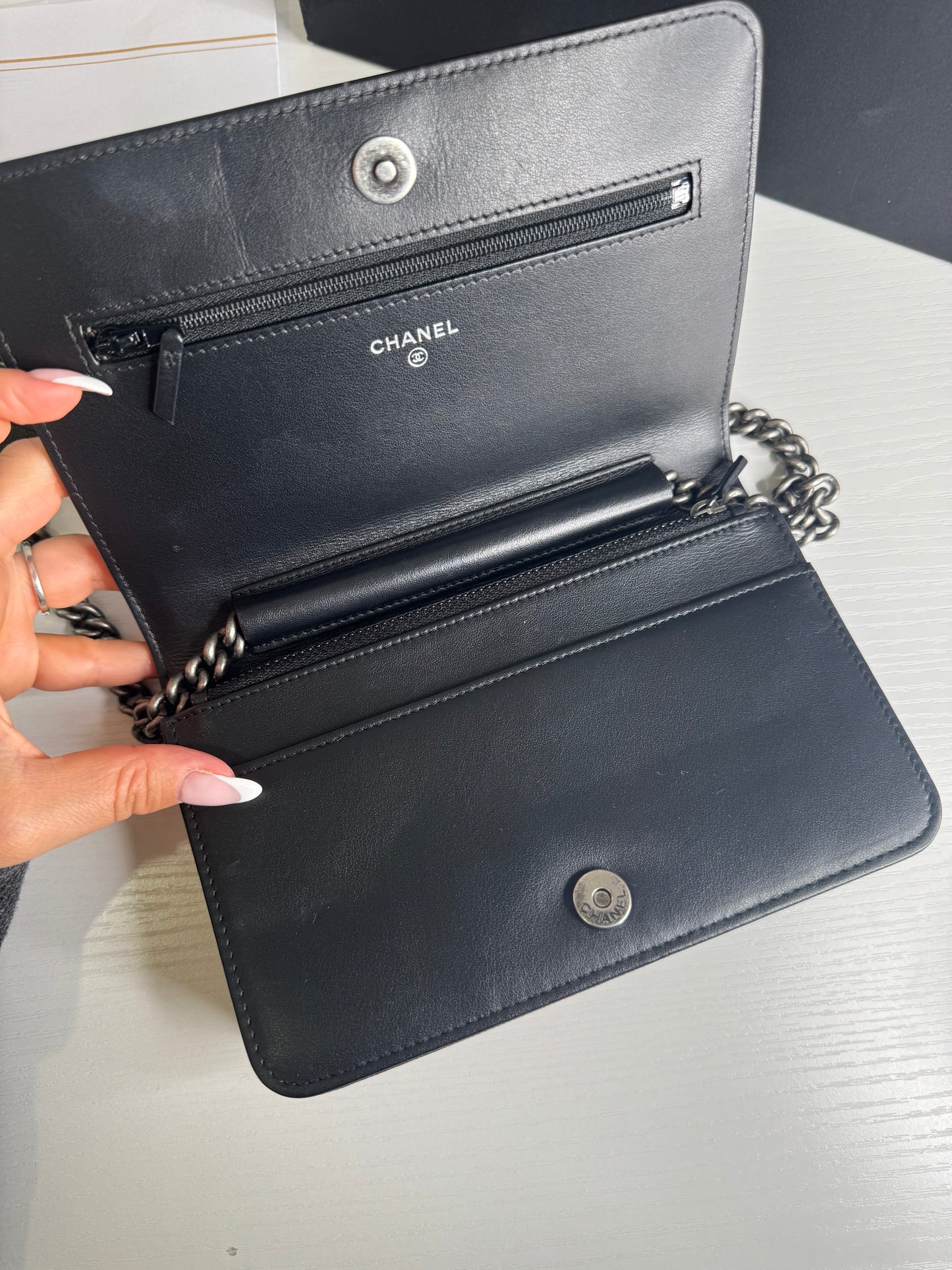 Chanel Caviar Boy WOC