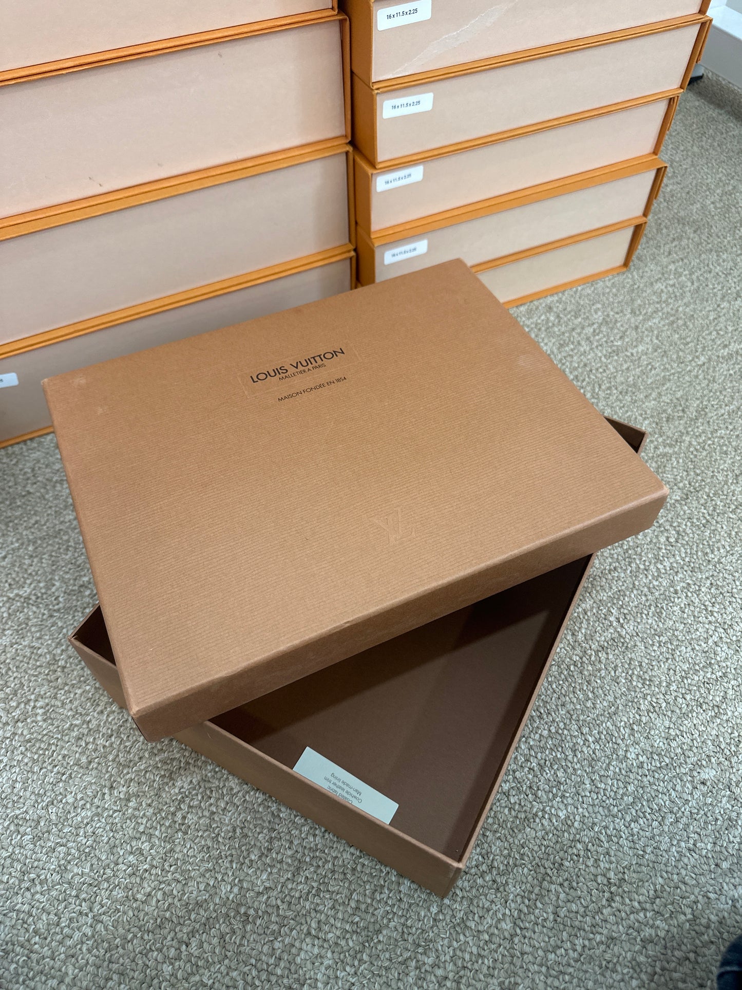 LV Box