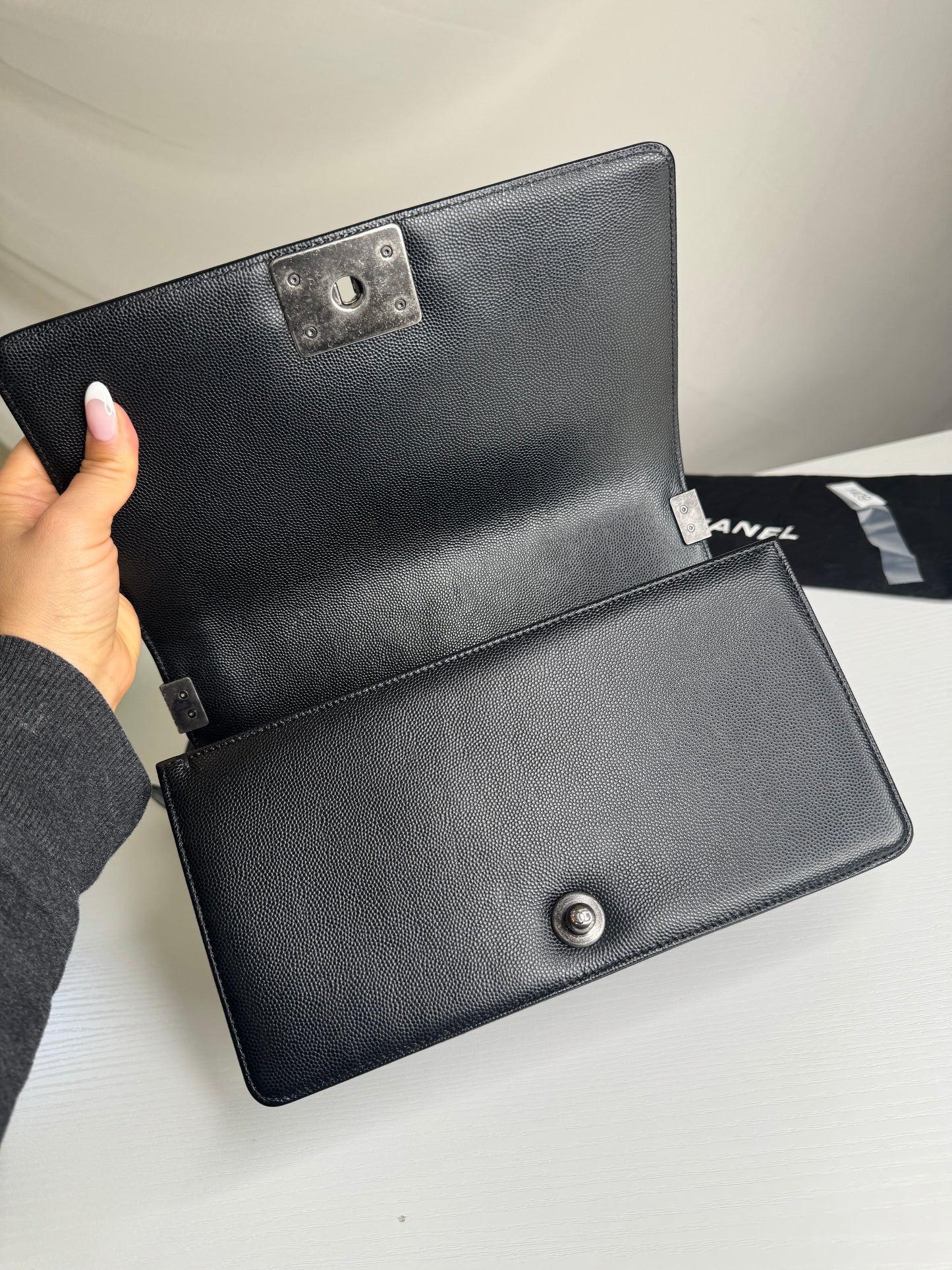 Chanel Caviar Boy Old Medium