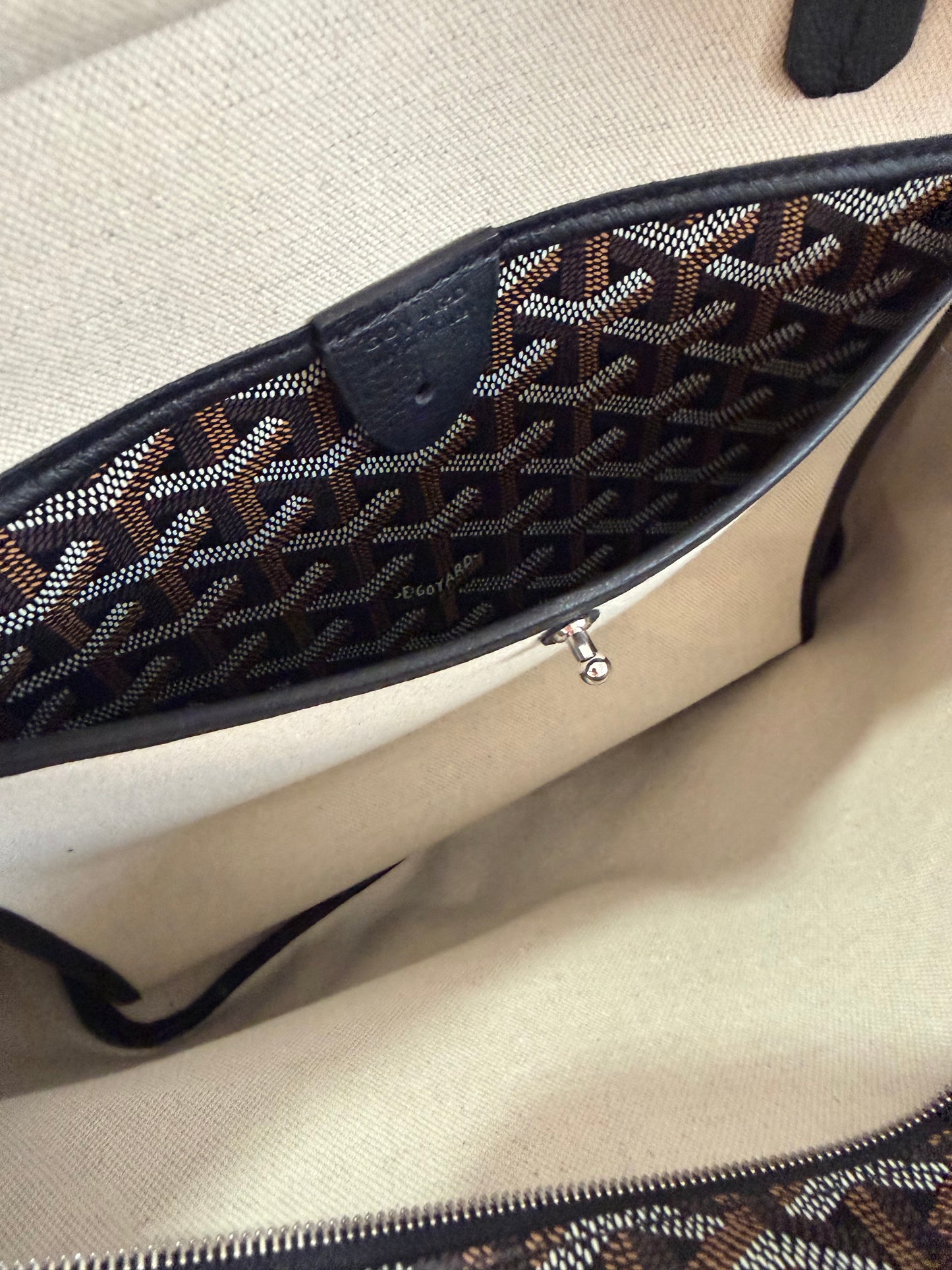 Goyard Artois Black