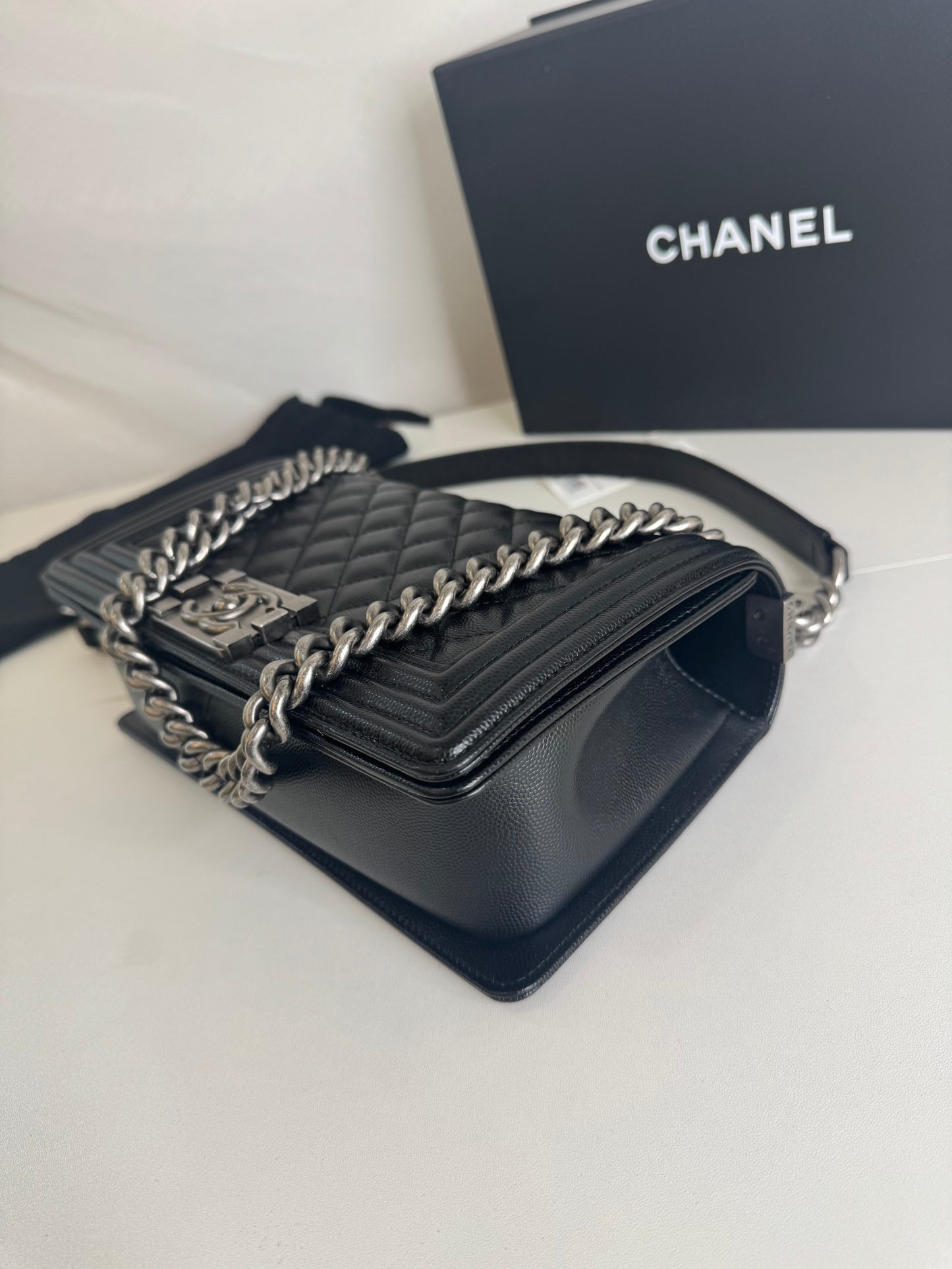 Chanel Caviar Boy Medium