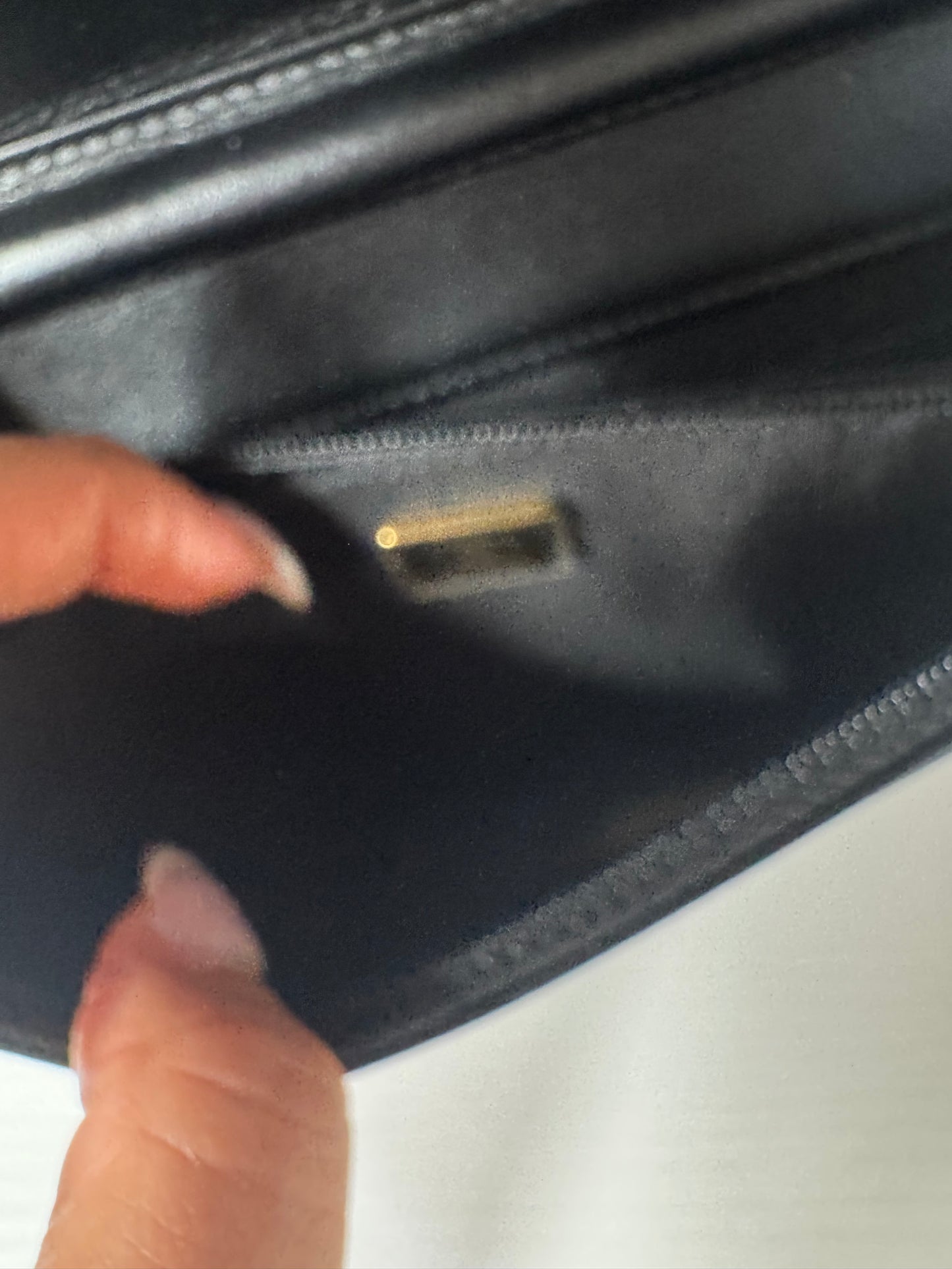 Chanel Caviar Boy WOC