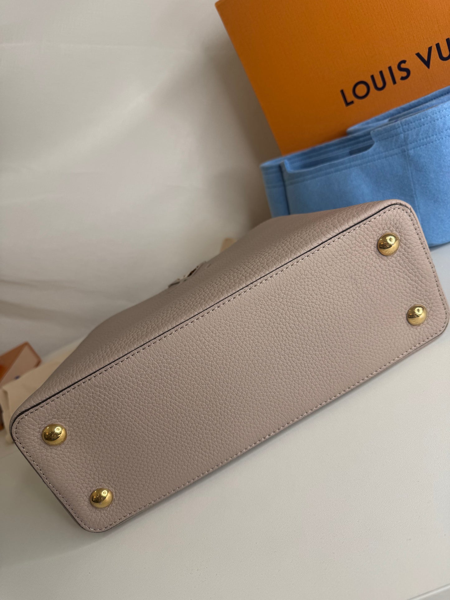 LV Capucines PM Galet