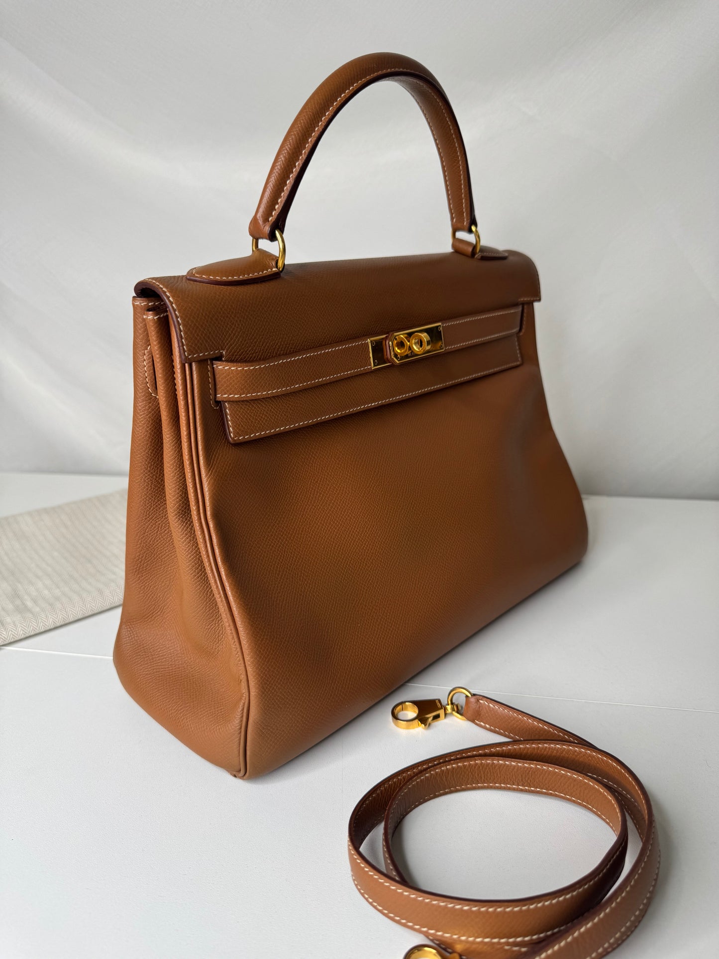 Hermes Kelly 32