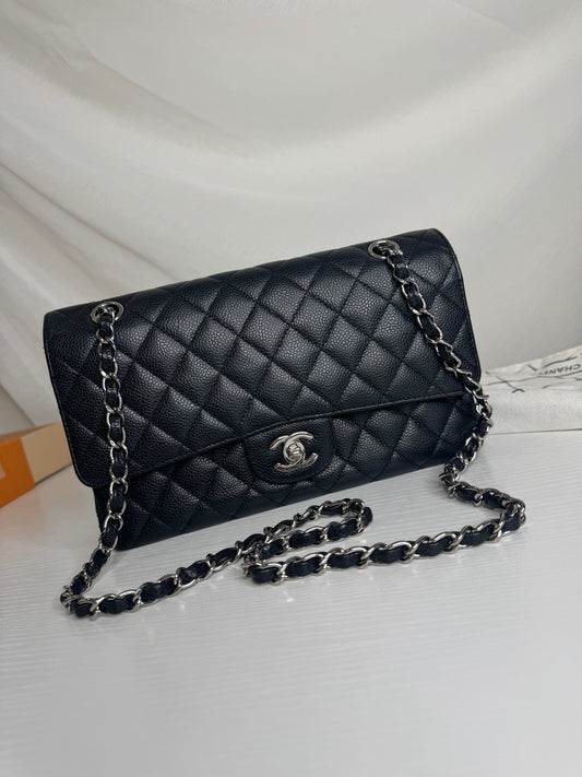 Chanel Vintage Caviar Classic Flap Black SHW