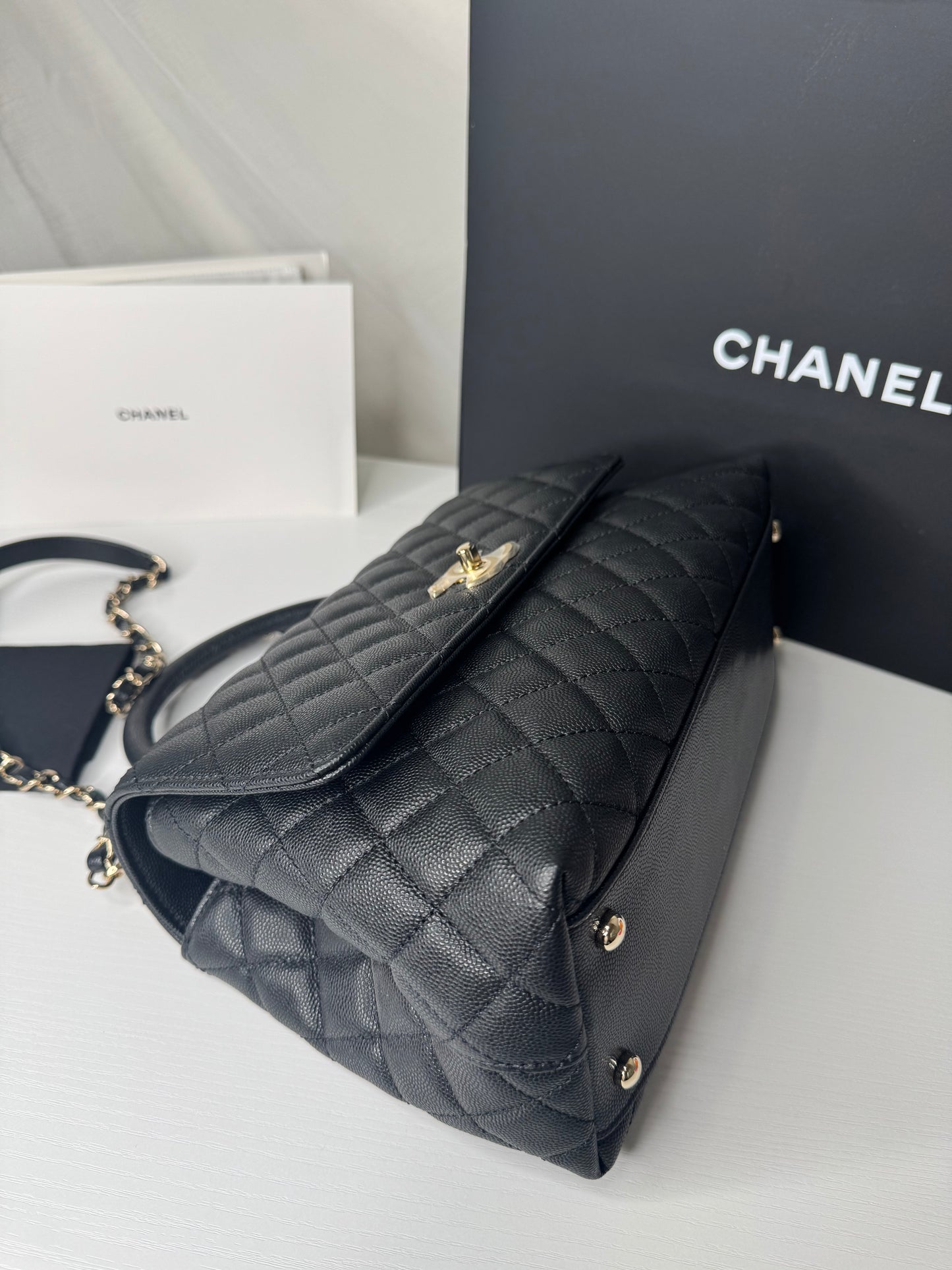 Chanel Caviar Coco Medium GHW