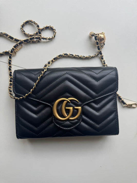 Gucci Marmont Clutch
