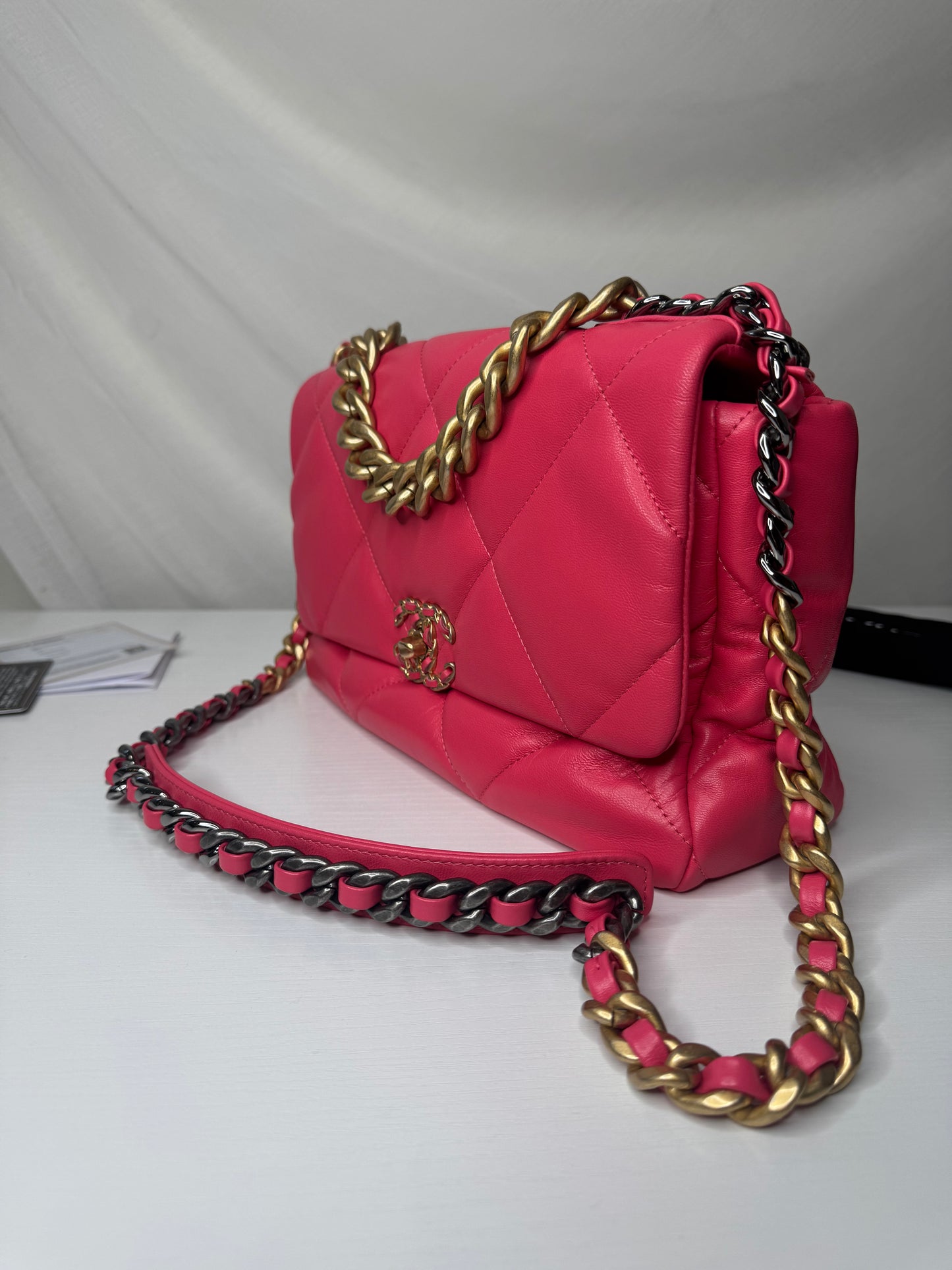 Chanel 19 Large Pink