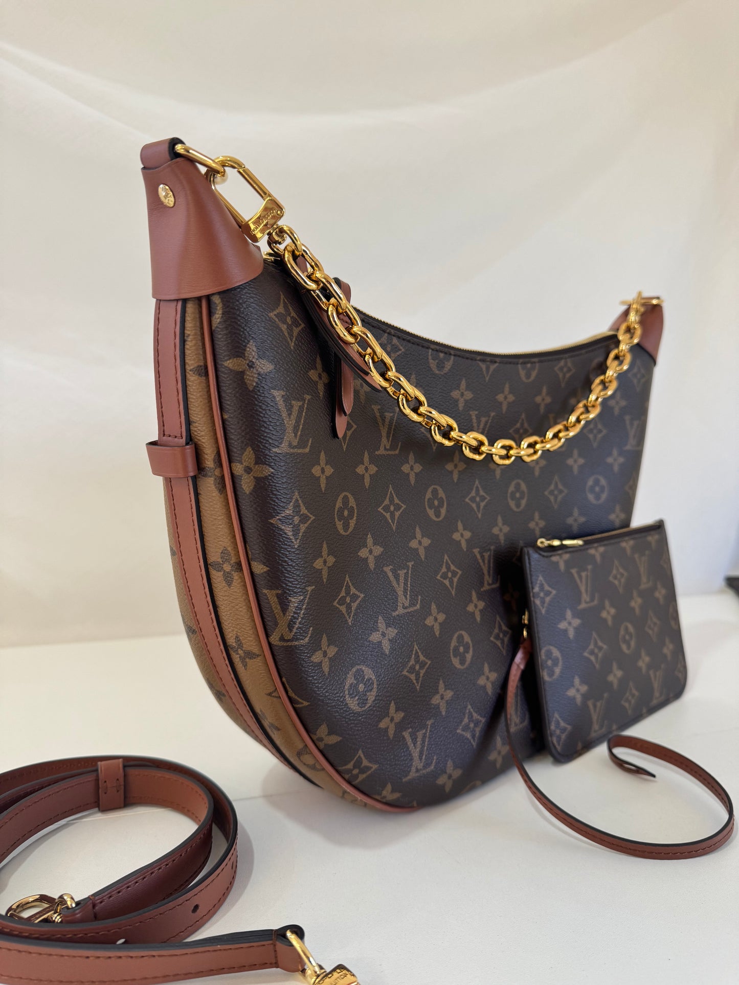 Loop Hobo with pouch