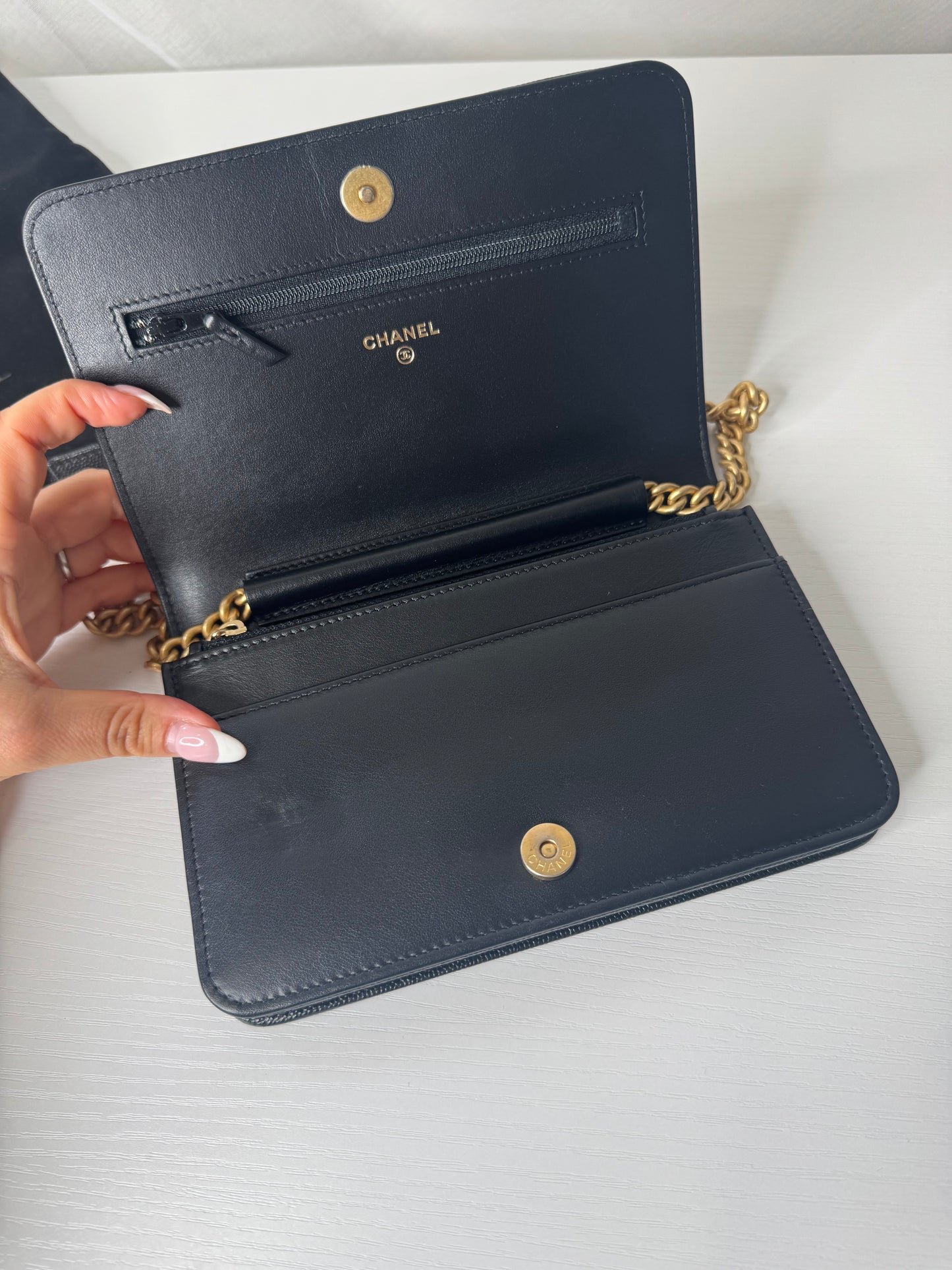 Chanel Caviar Boy WOC