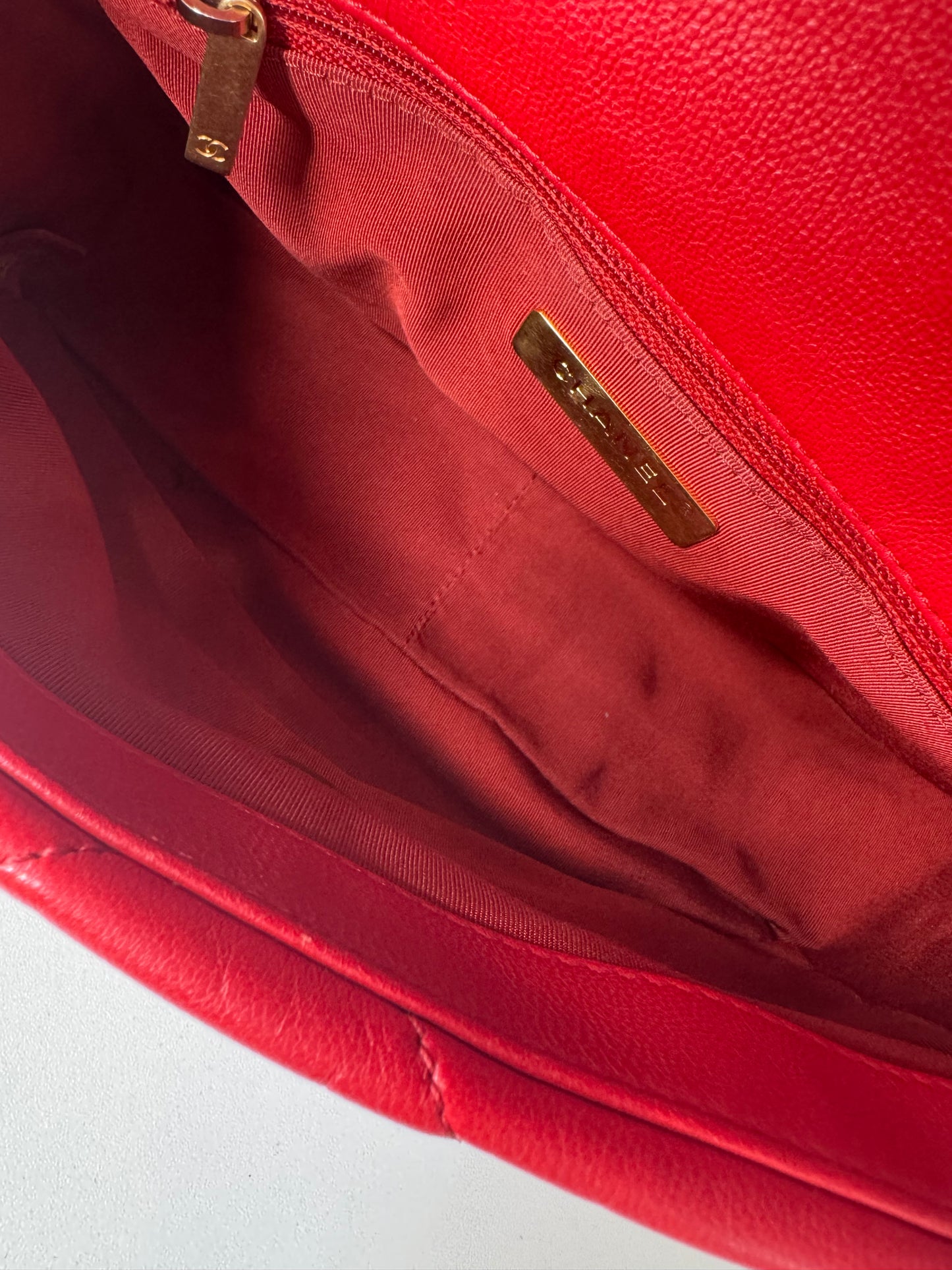 Chanel 19 Small/Medium