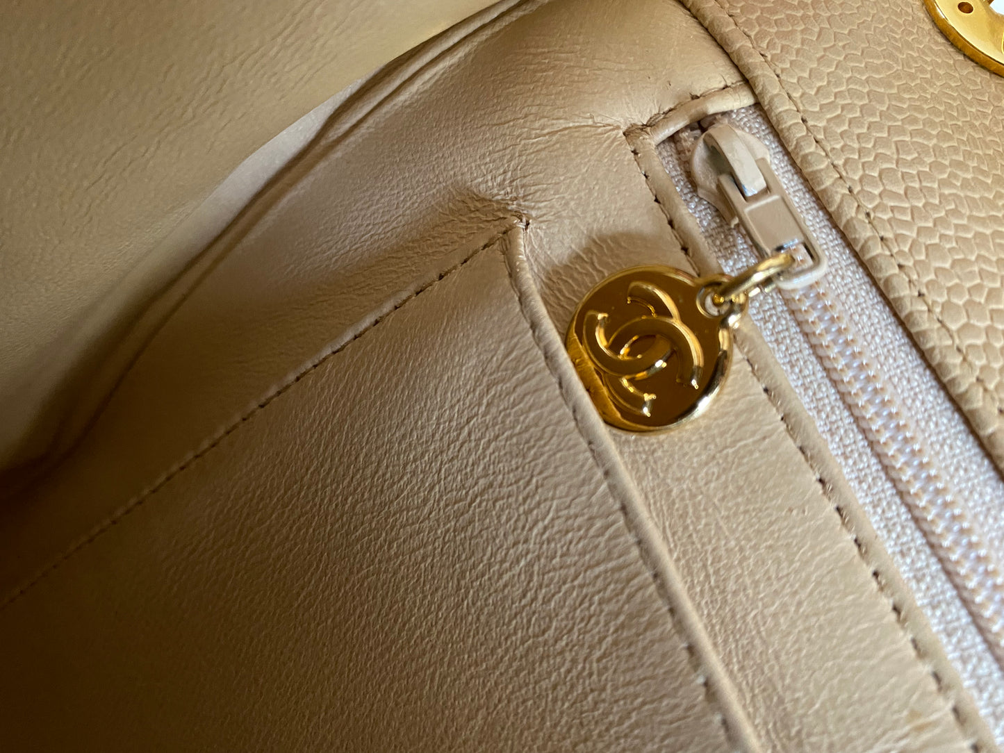 Chanel Vintage Caviar Jumbo