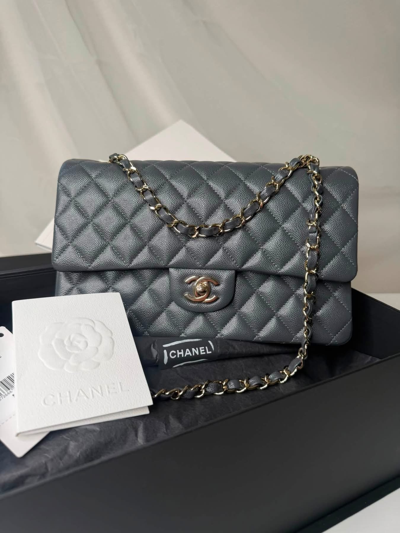 Chanel Caviar Classic Flap Grey GHW