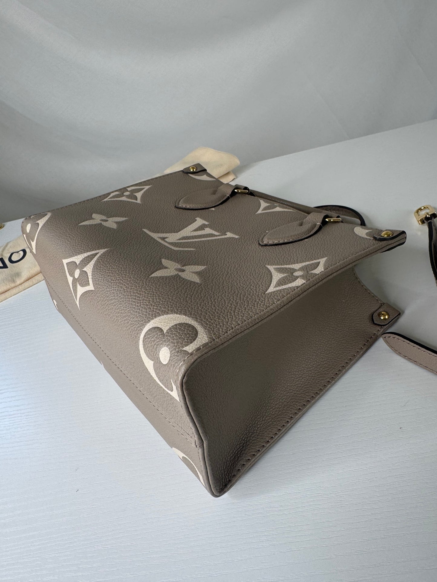 On-The-Go PM Bicolor