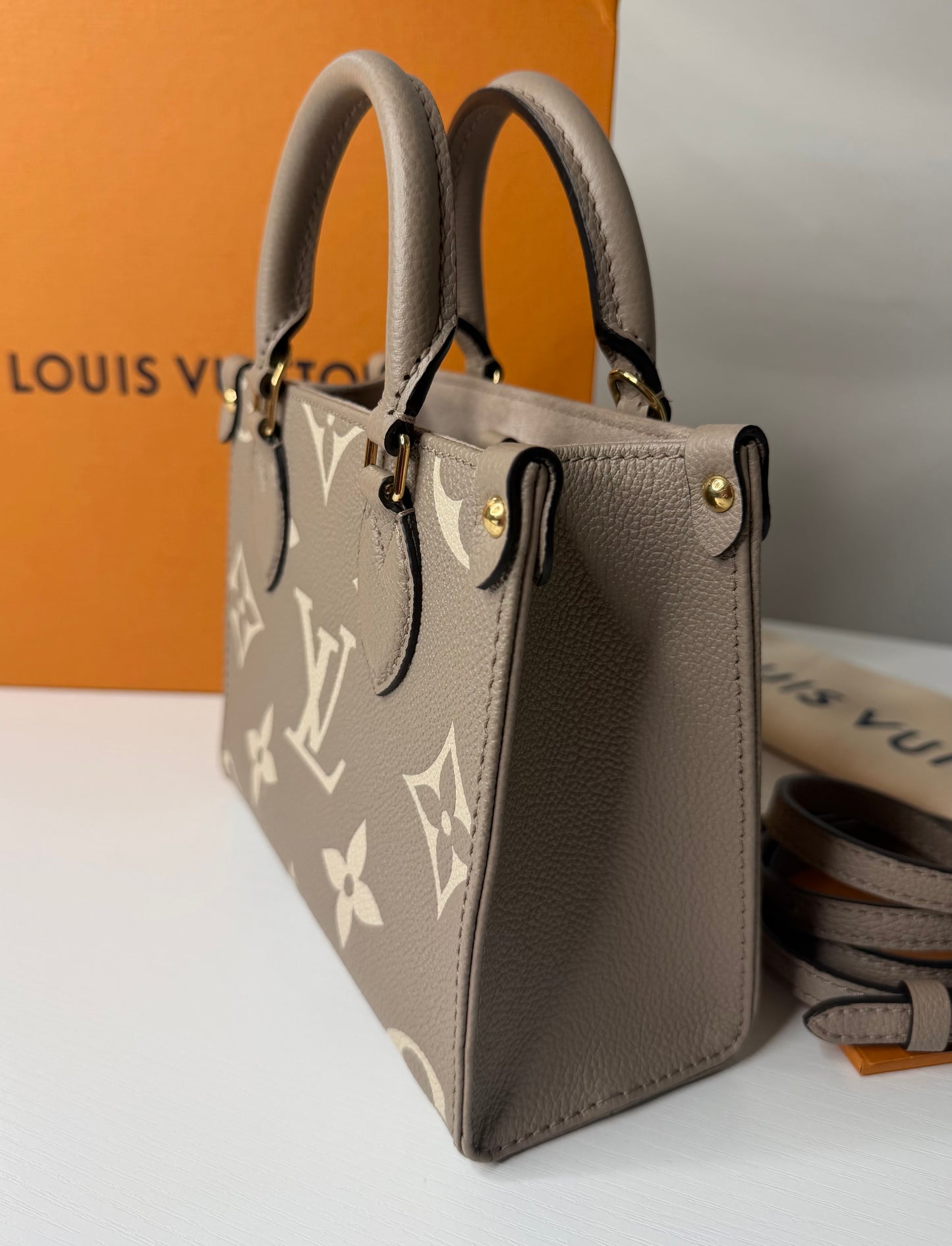 On-The-Go BB Bicolor