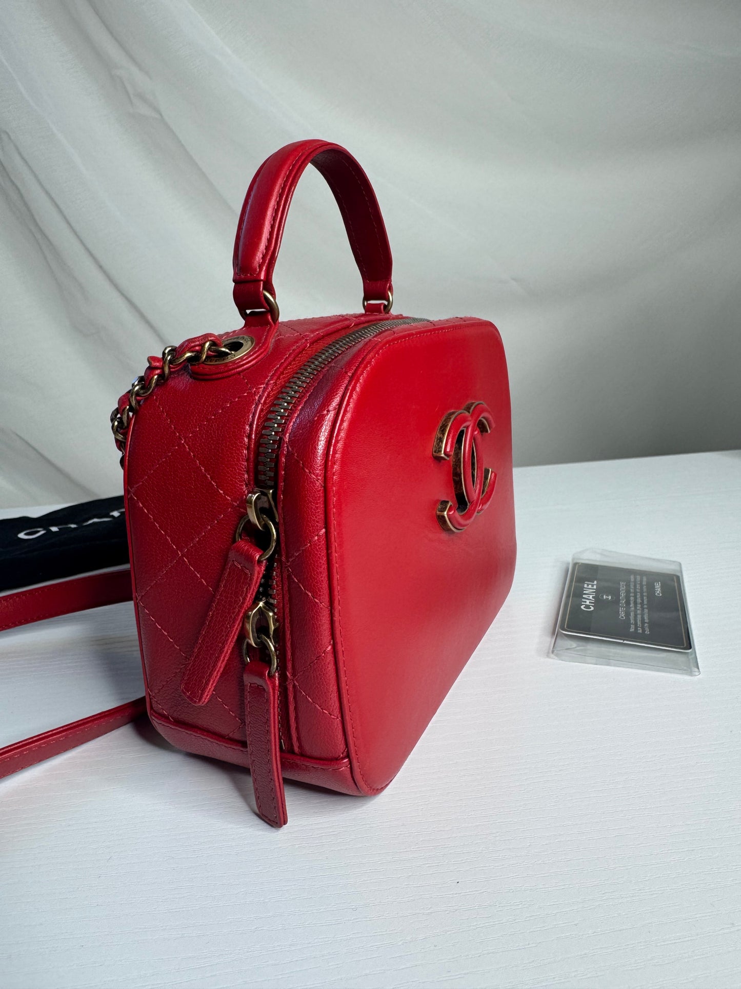 Chanel Coco Curve Vanity