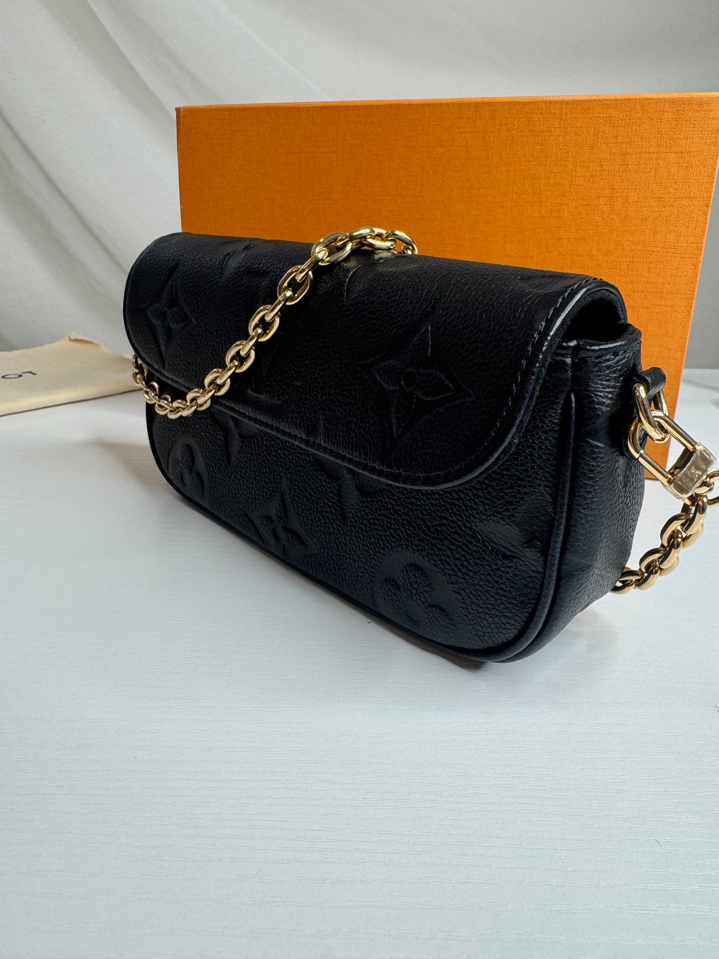 Ivy WOC Empreinte
