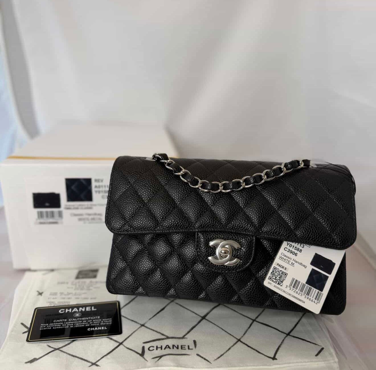 Chanel Caviar Classic Flap Small