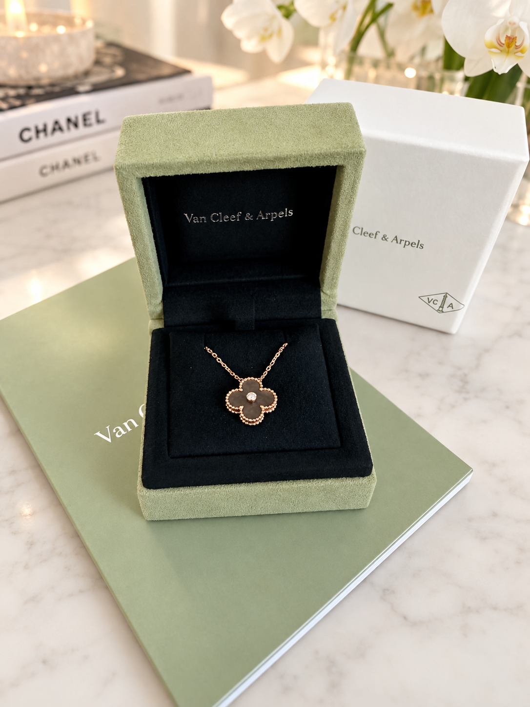 VCA 2023 Holiday Pendant