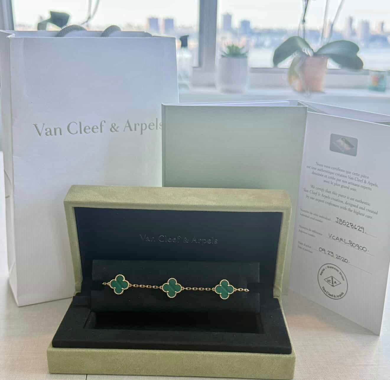 VCA 5 Motif Malachite Bracelet