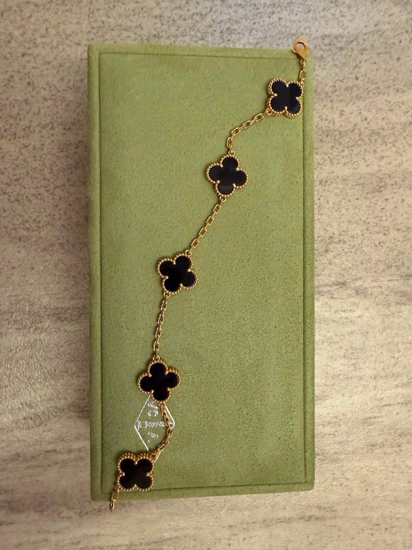 VCA Onyx 5 Motif Bracelet