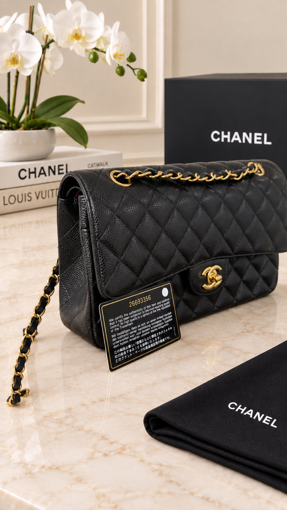 Chanel Caviar Classic Flap Medium GHW