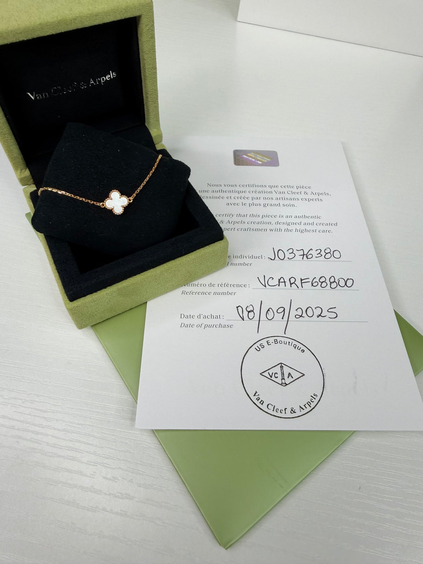 VCA MOP Sweetheart Bracelet