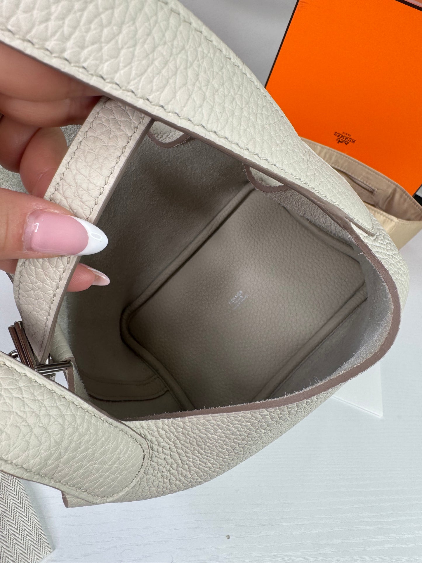 Hermes Picotin 18 Craie SHW