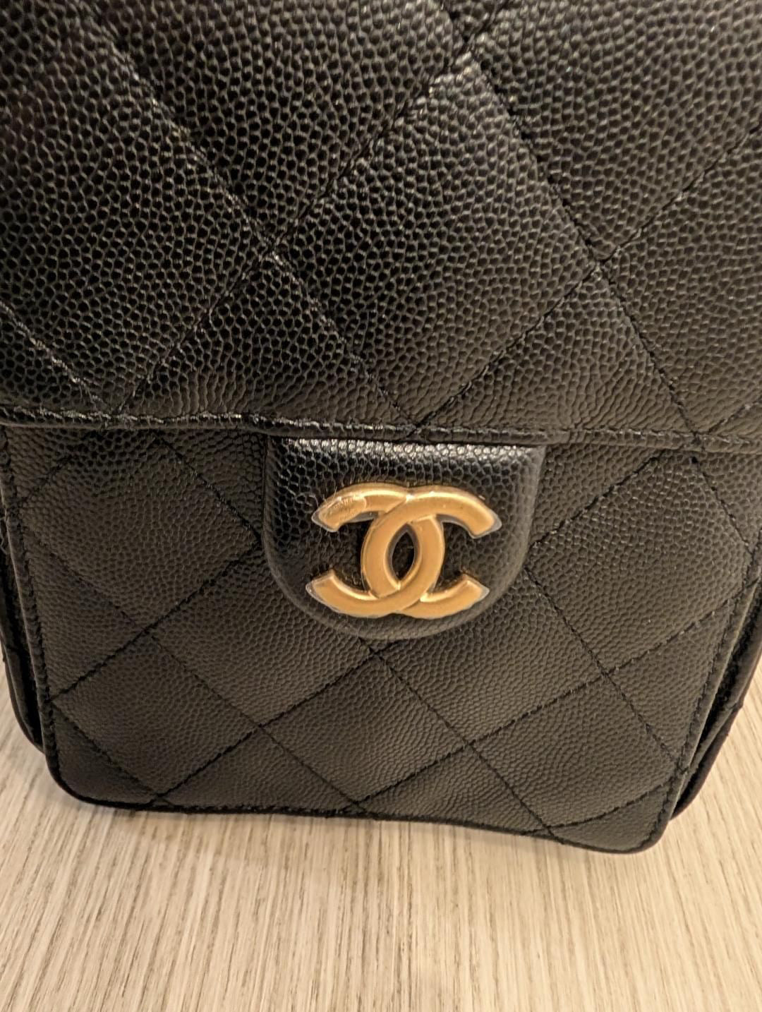 Chanel 25 Small Caviar