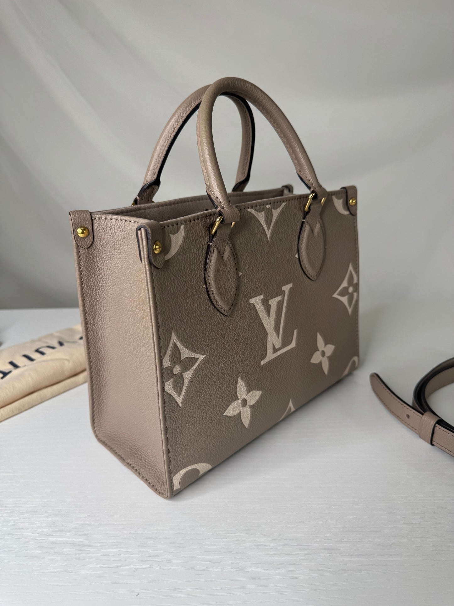 On-The-Go PM Bicolor