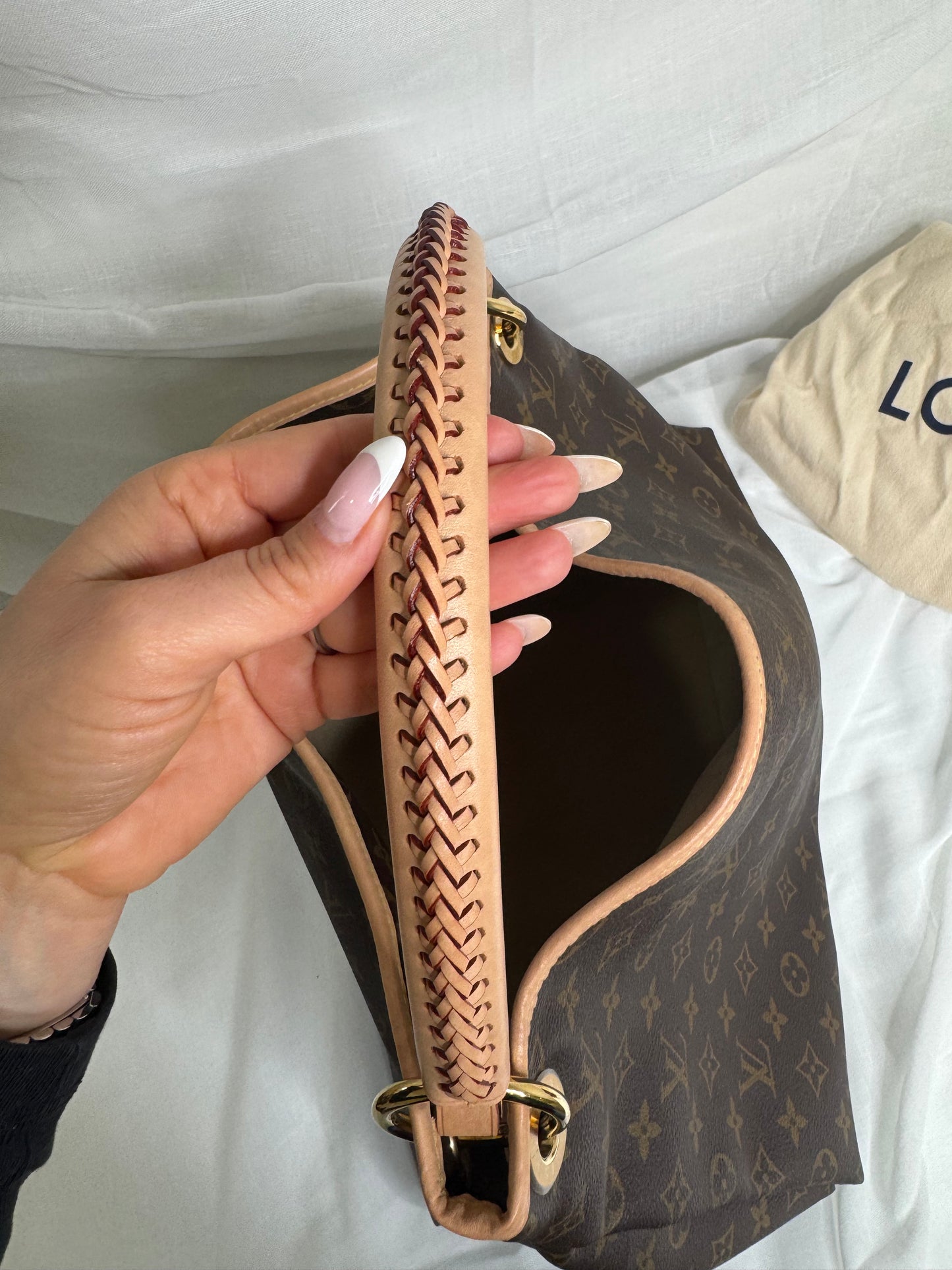 Artsy Monogram New Version