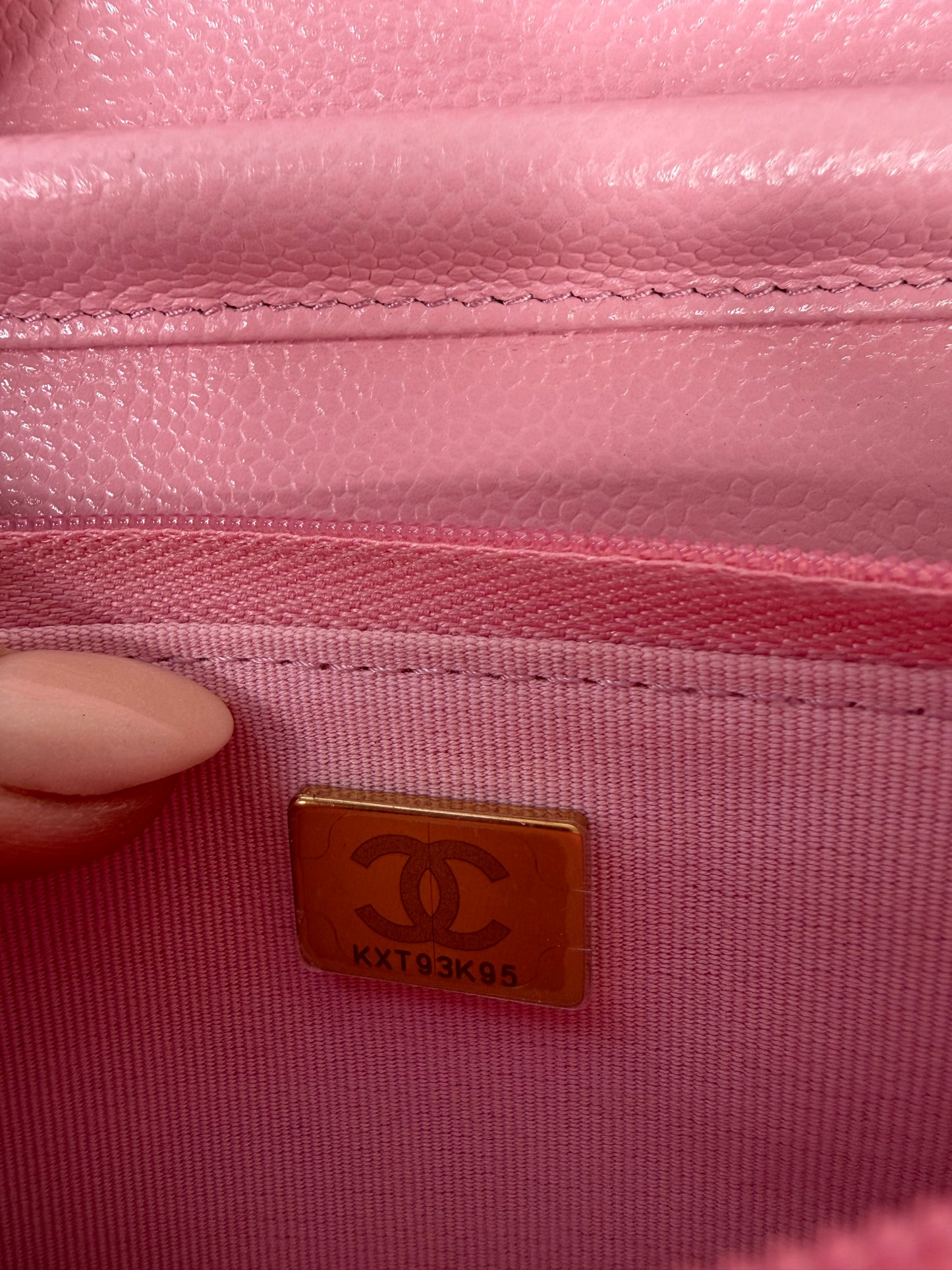 Chanel caviar woc