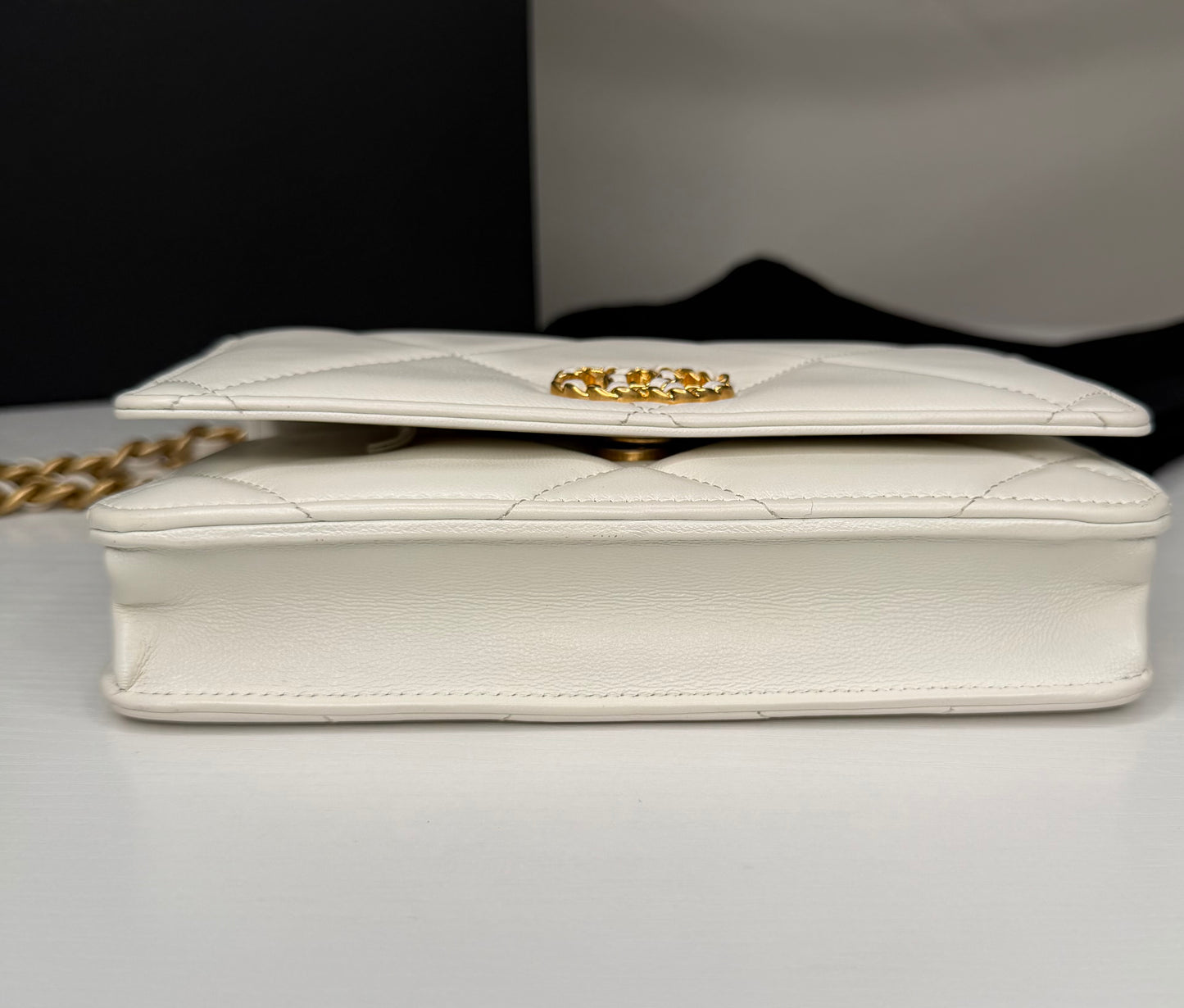 Chanel 19 WOC White