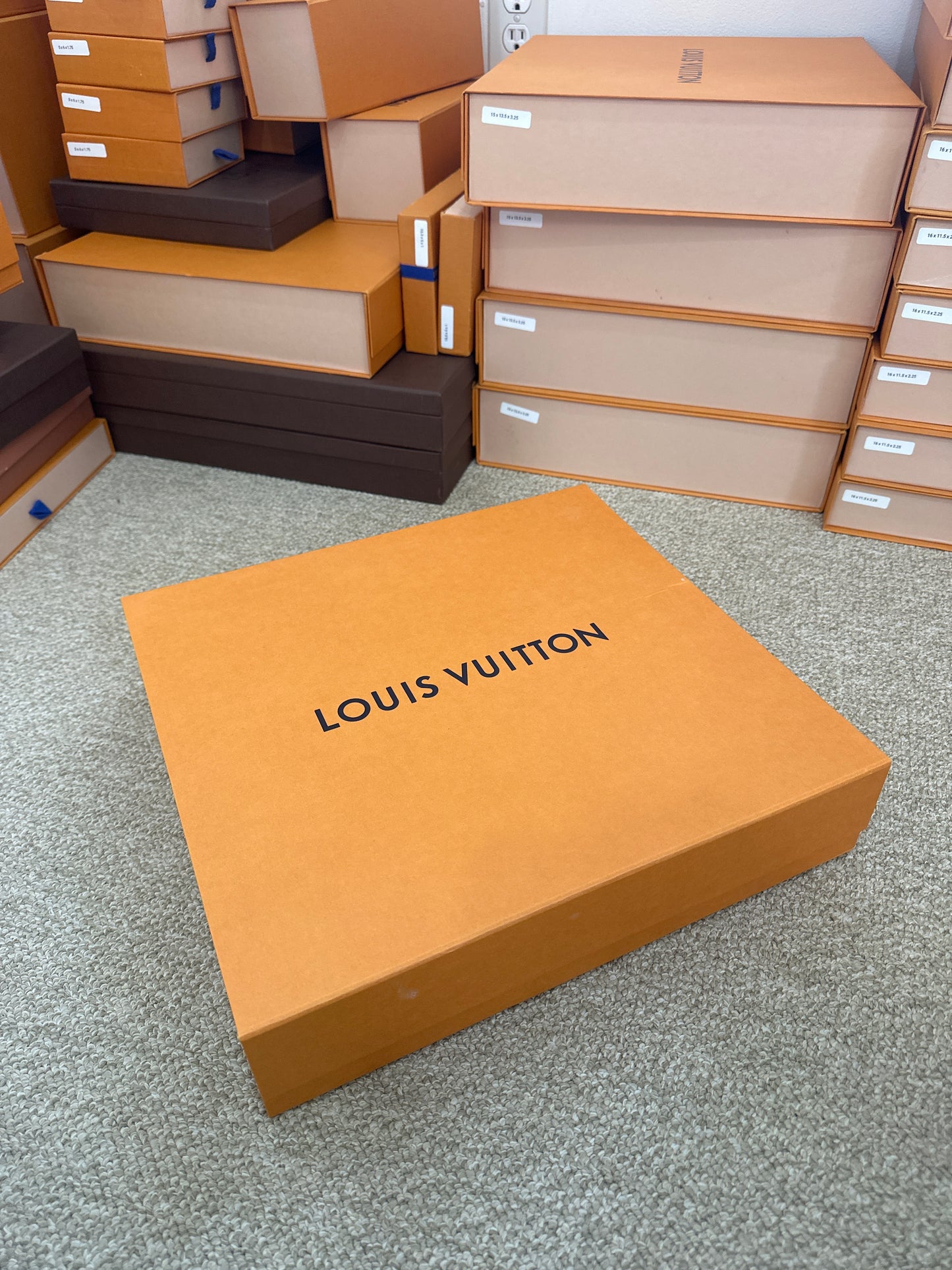 LV Box
