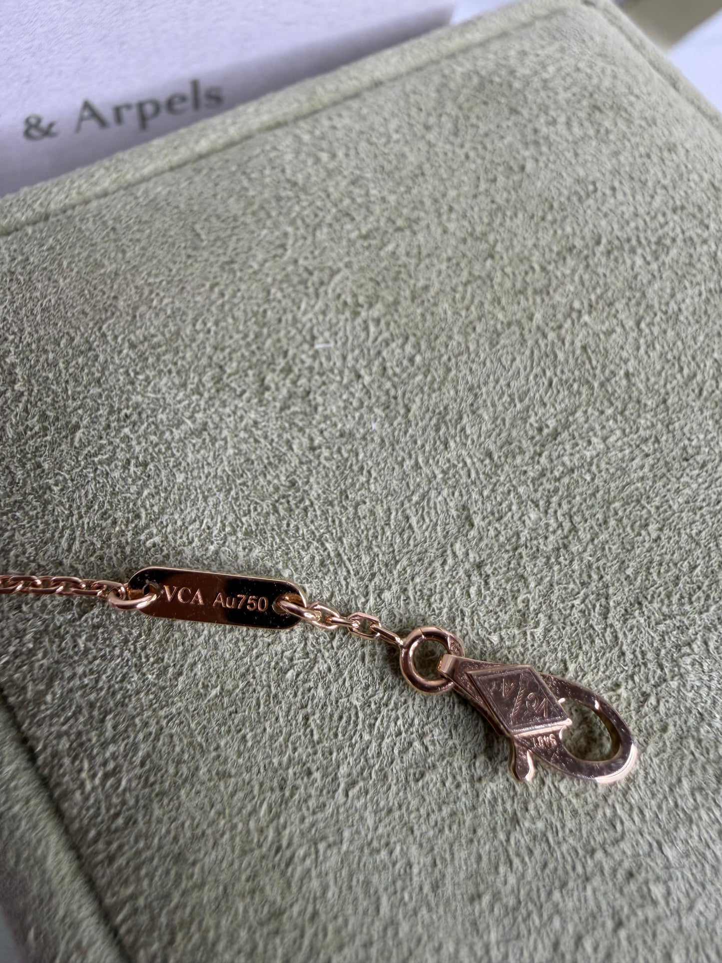 VCA MOP Sweetheart Bracelet