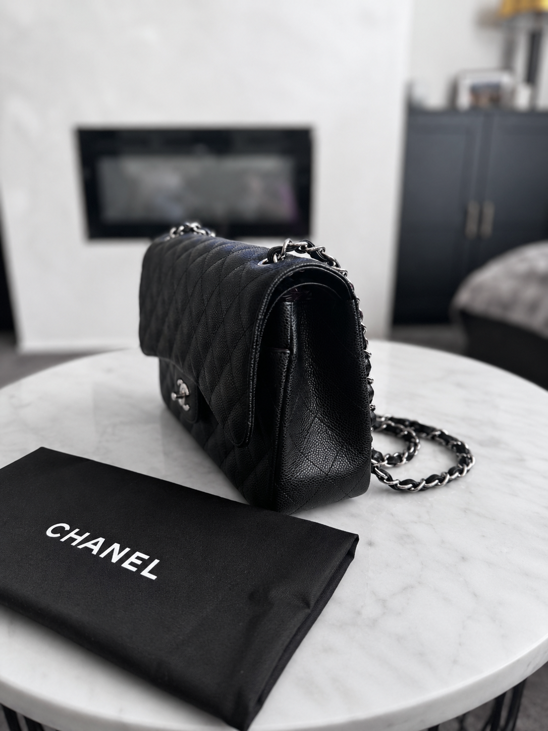 Chanel Classic Flap Caviar Jumbo