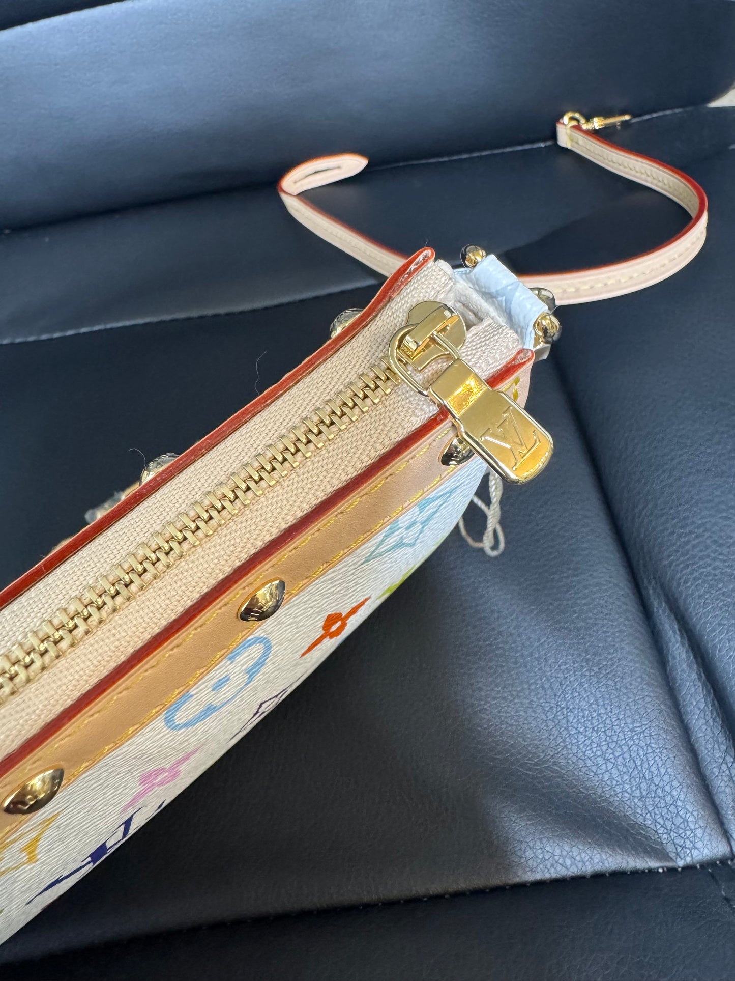 LV Murakami Pochette