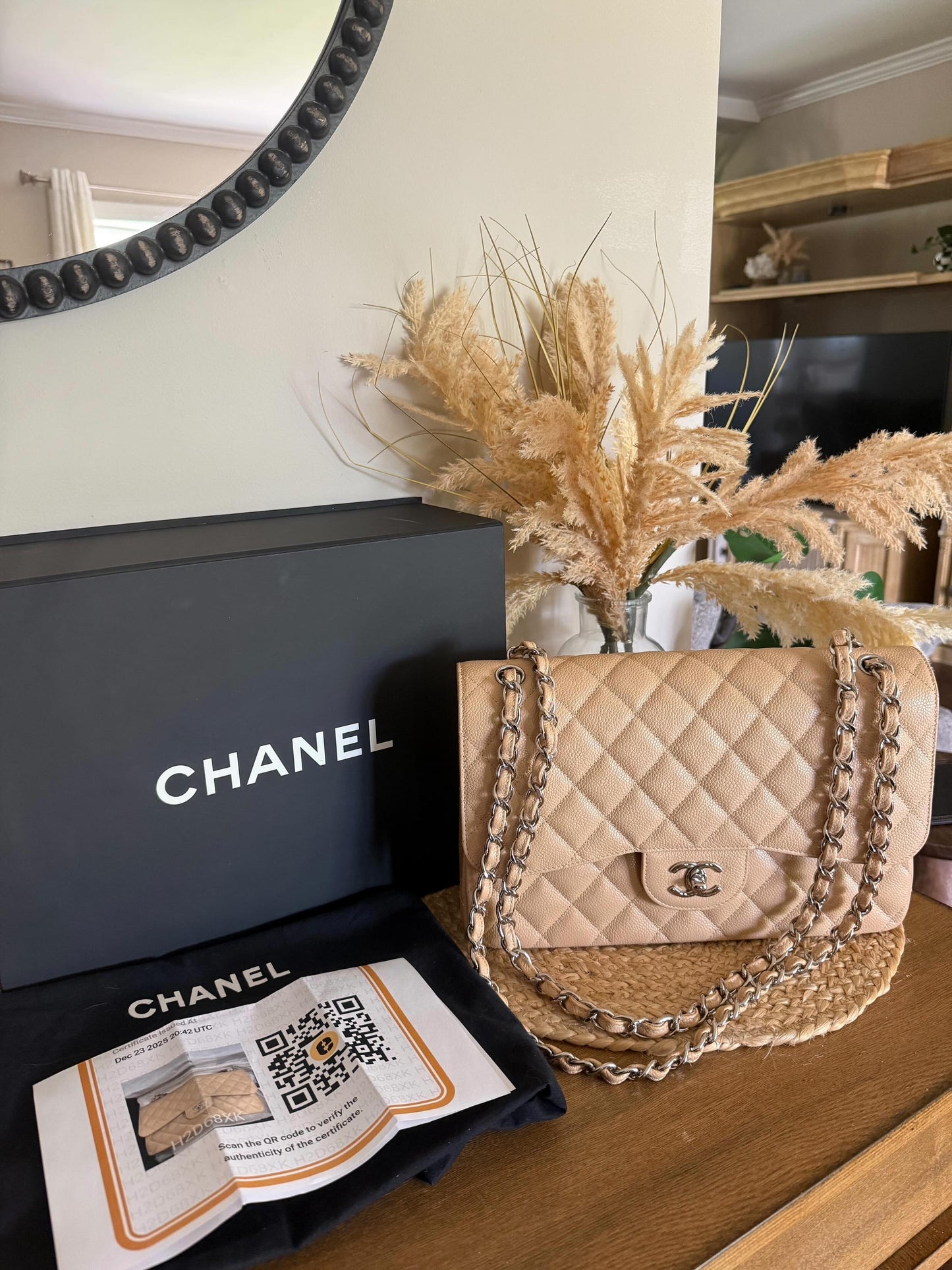 Chanel Caviar Classic Flap Jumbo