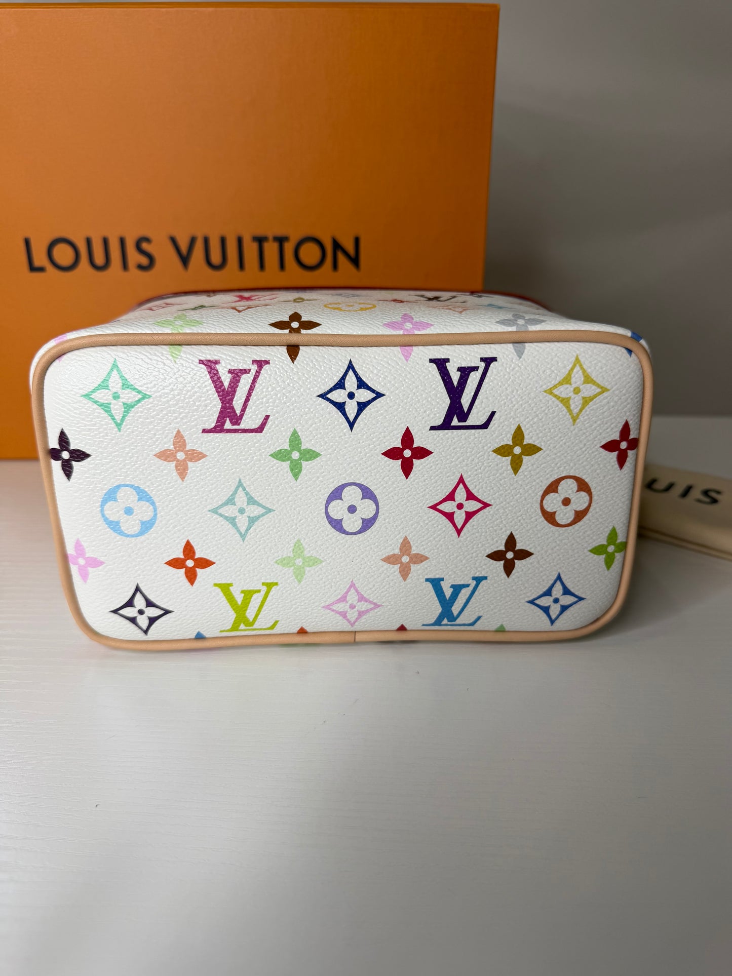 Murakami Cruiser Toiletry