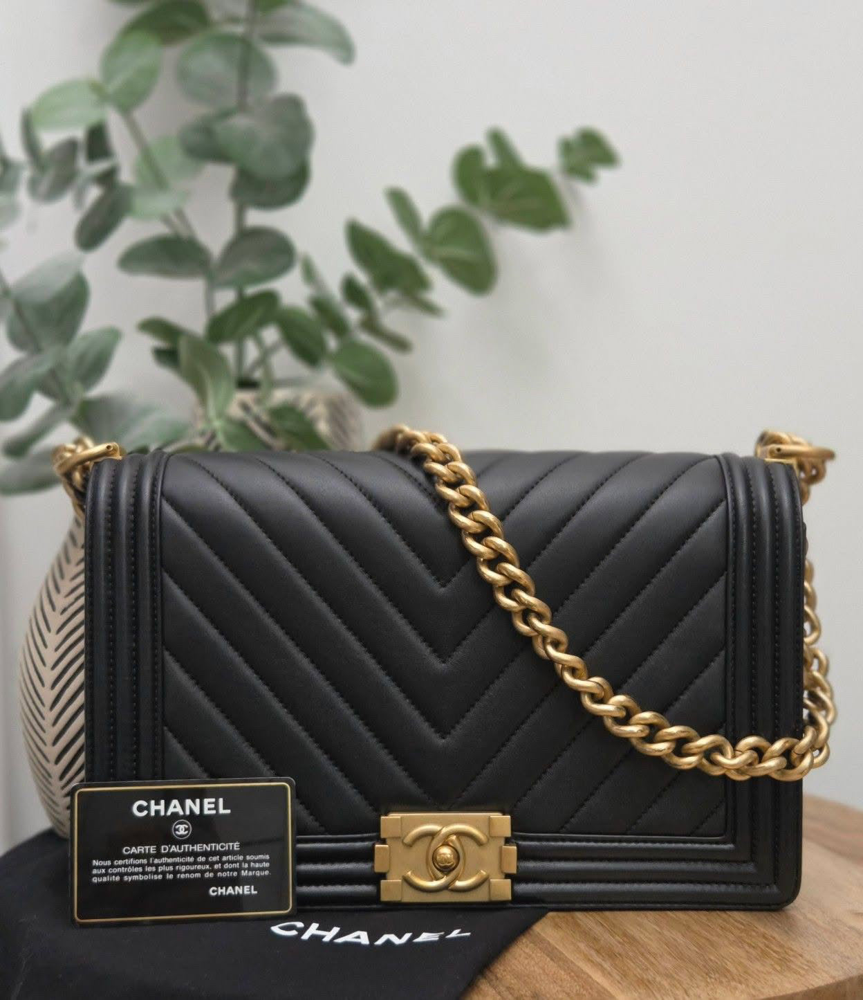 Chanel Boy Chevron New Medium