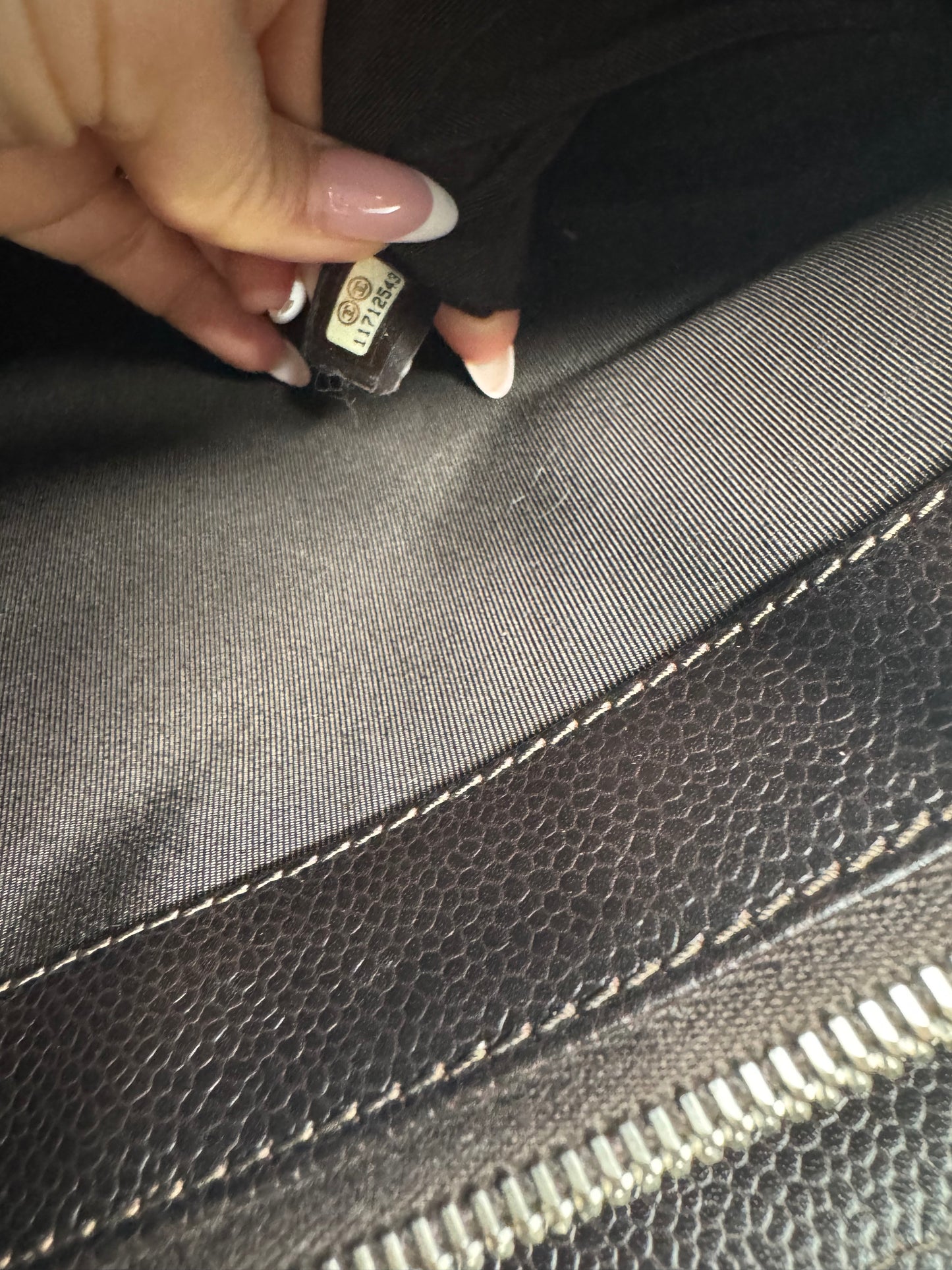 Chanel Caviar GST Chocolate