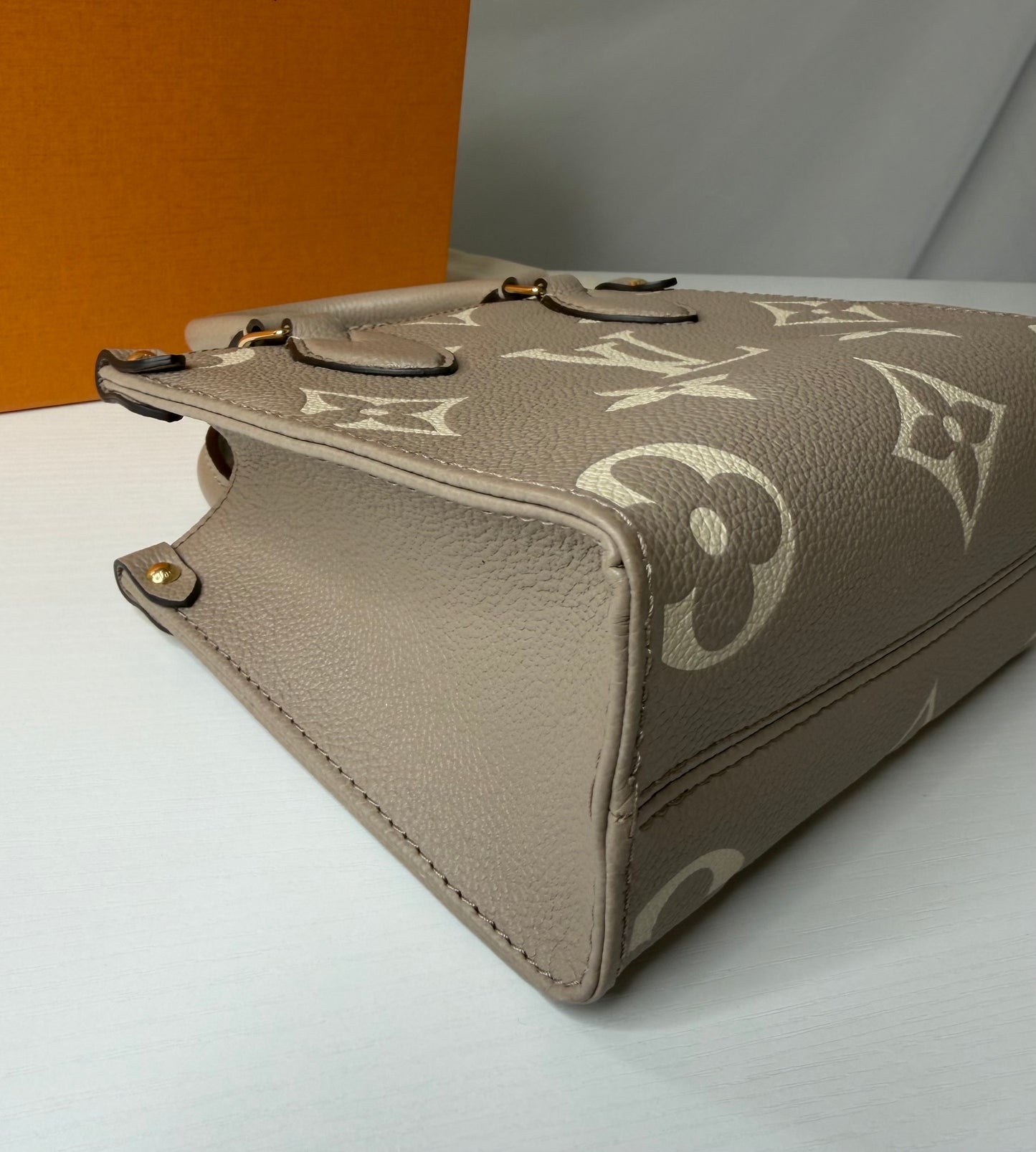 On-The-Go BB Bicolor