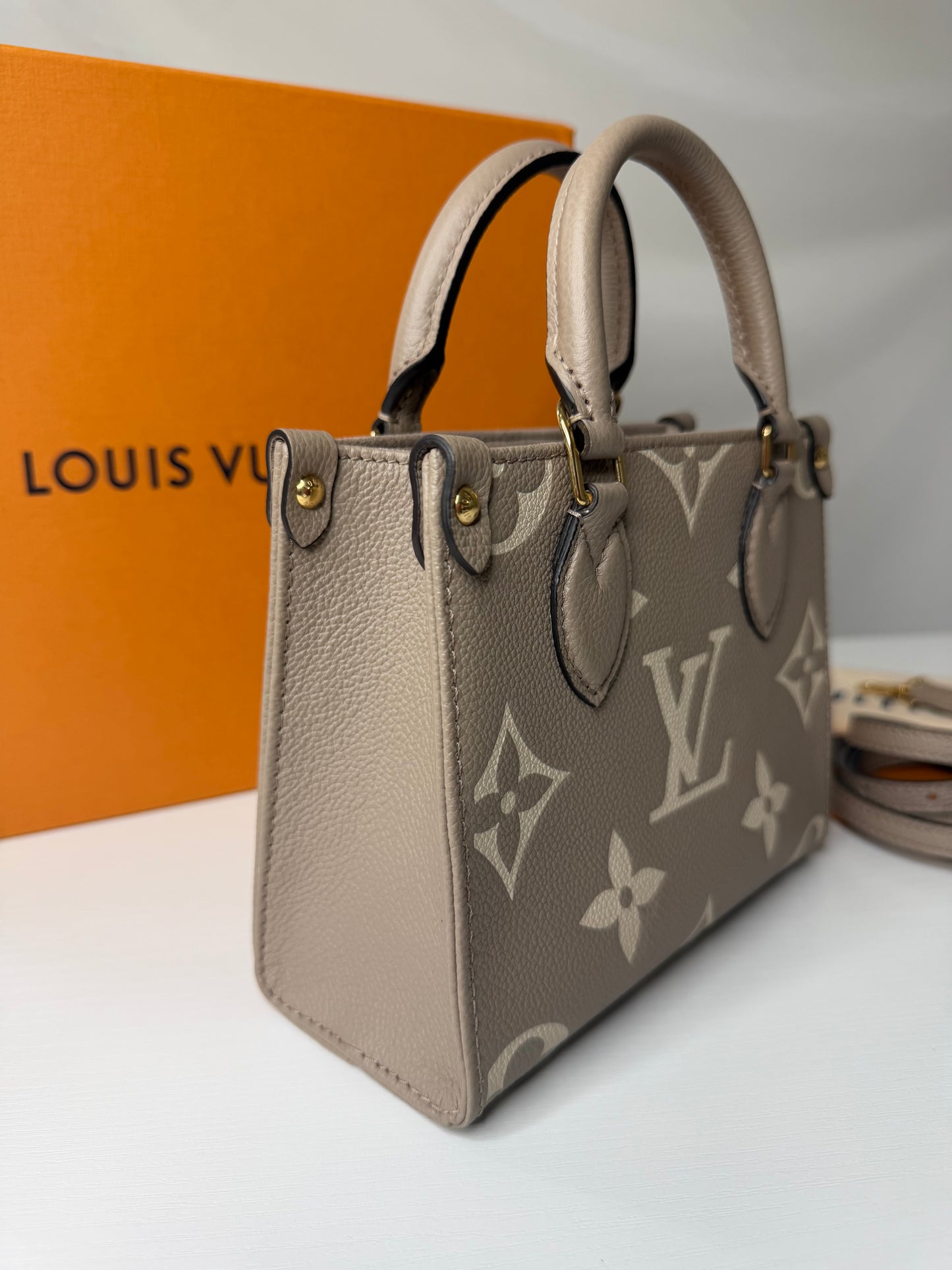 On-The-Go BB Bicolor