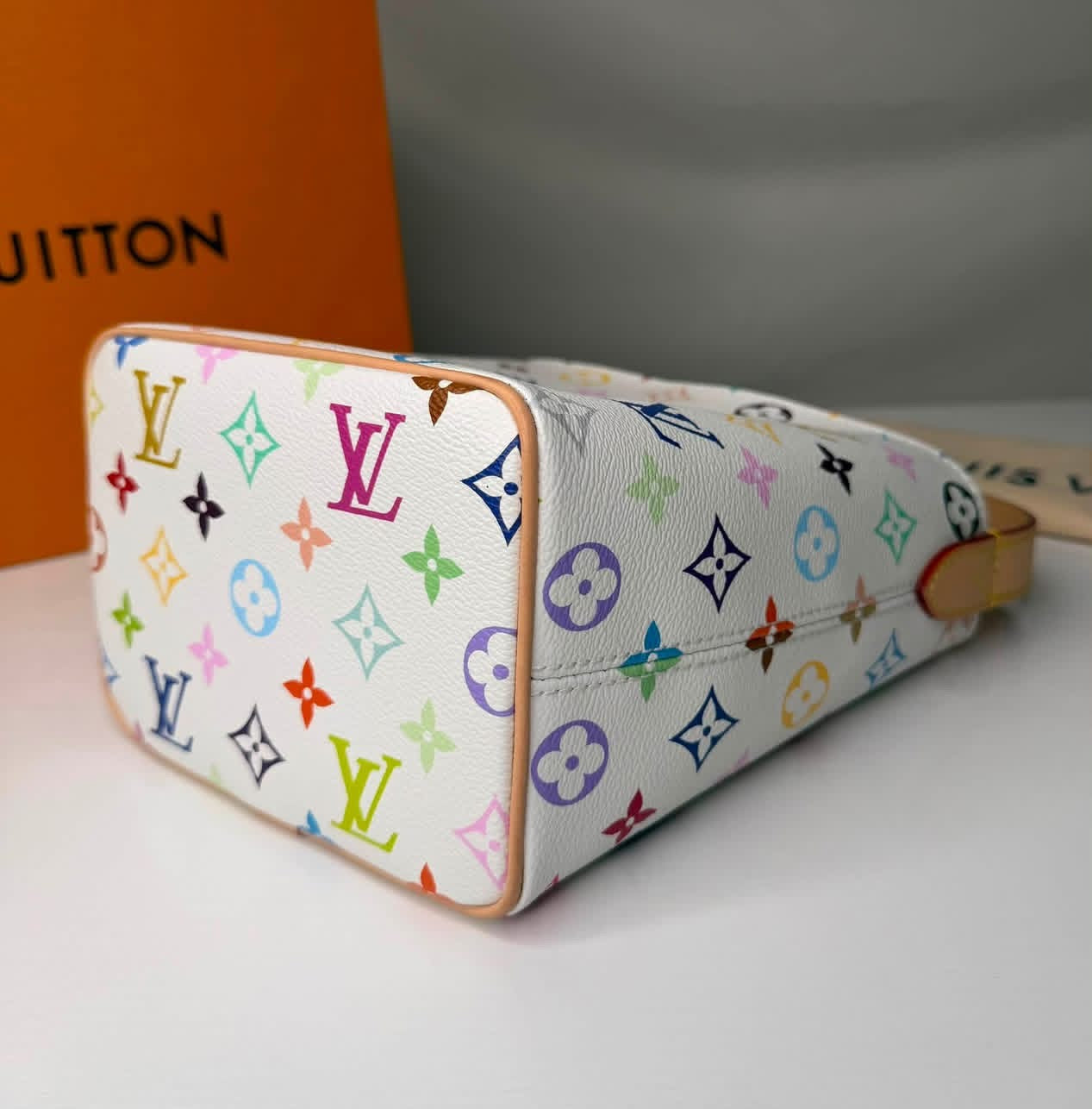 LV Murakami All In BB