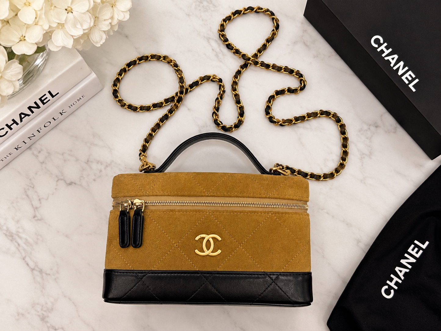 Chanel Suede Top Handle Slim Vanity Case With Chain Beige Black