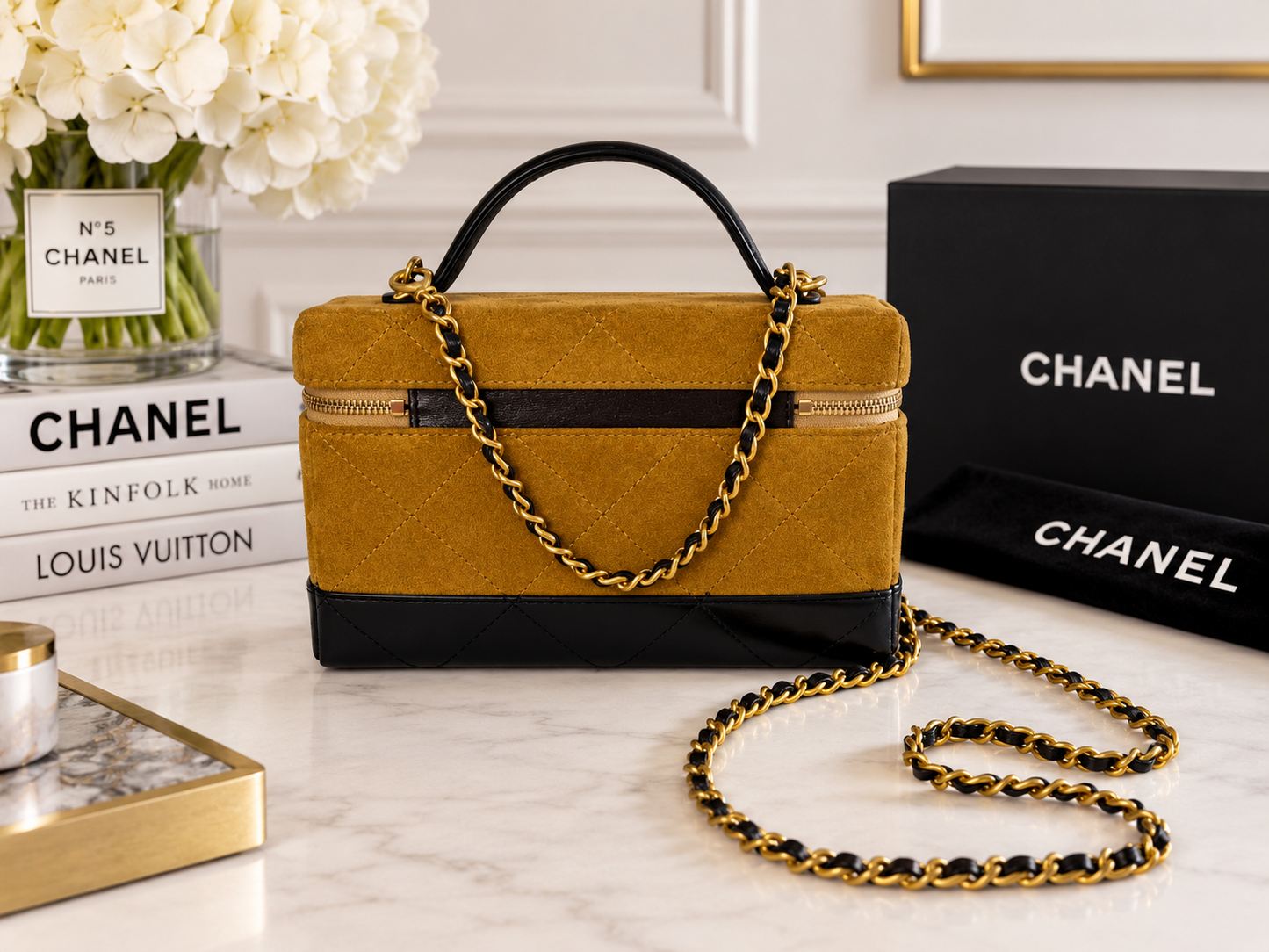 Chanel Suede Top Handle Slim Vanity Case With Chain Beige Black