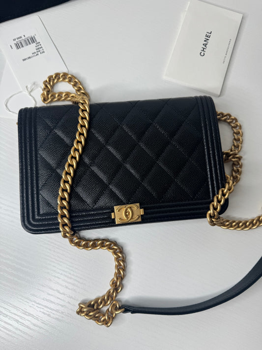 Chanel Caviar Boy WOC