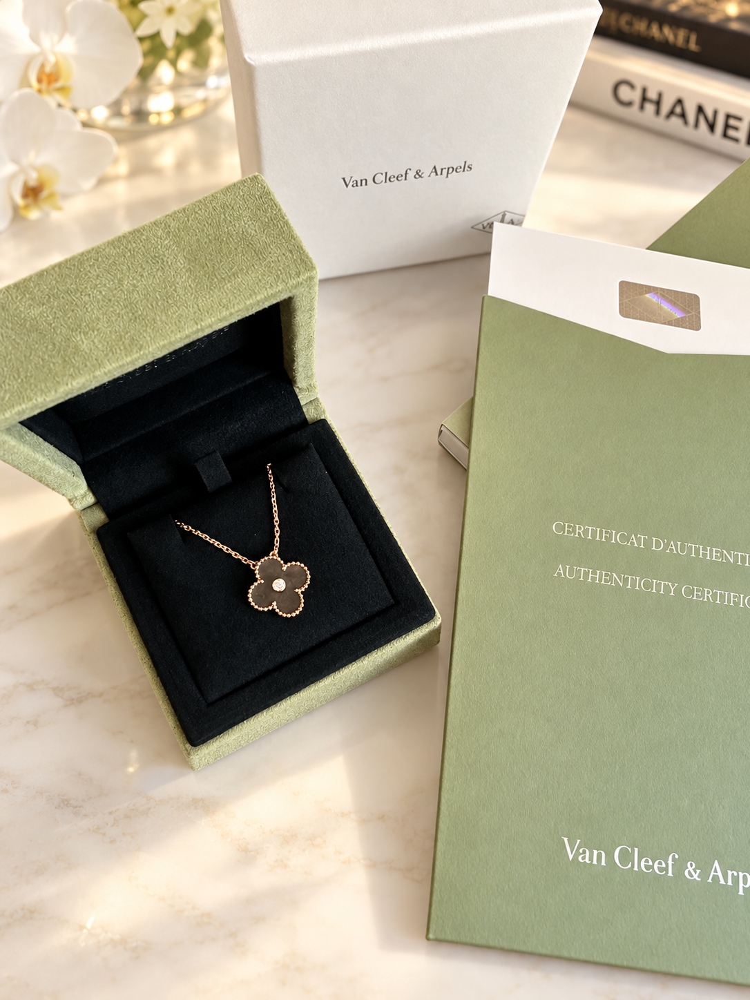 VCA 2023 Holiday Pendant