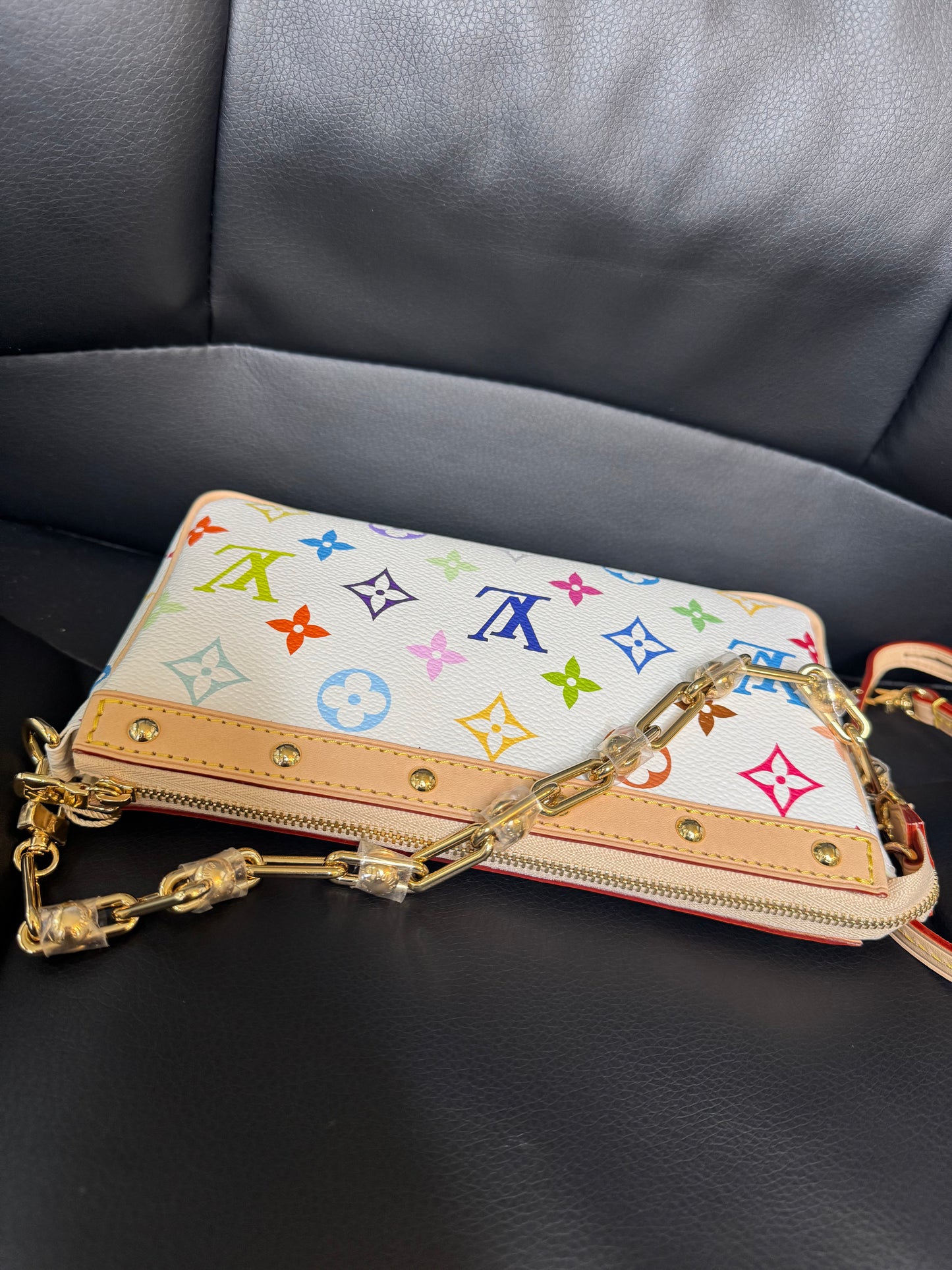 LV Murakami Pochette