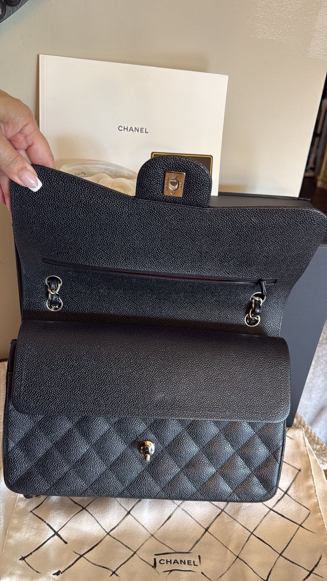 Chanel Caviar Jumbo Black SHW